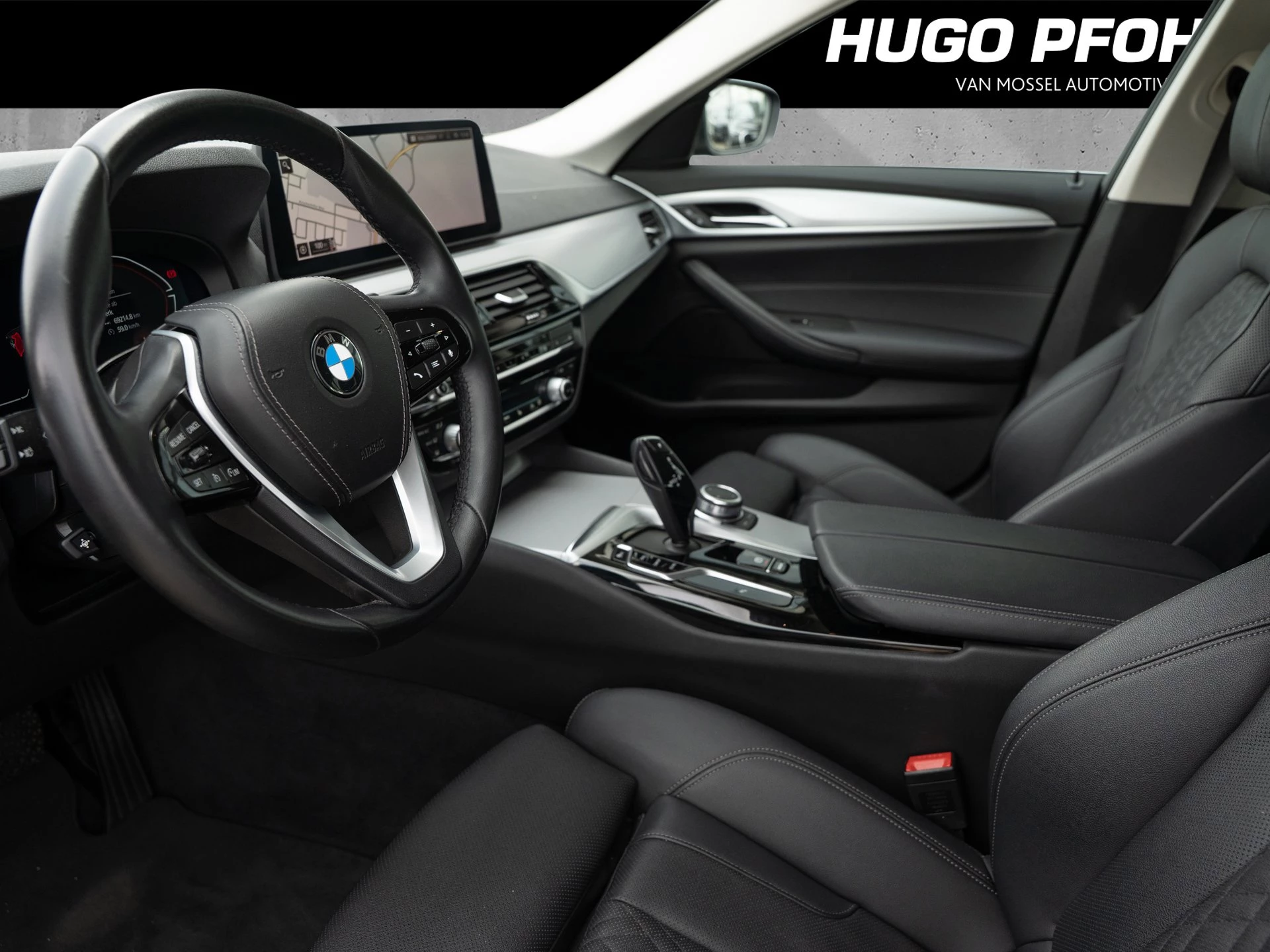 BMW 5er Reihe 520d touring.Laser AHK HUD