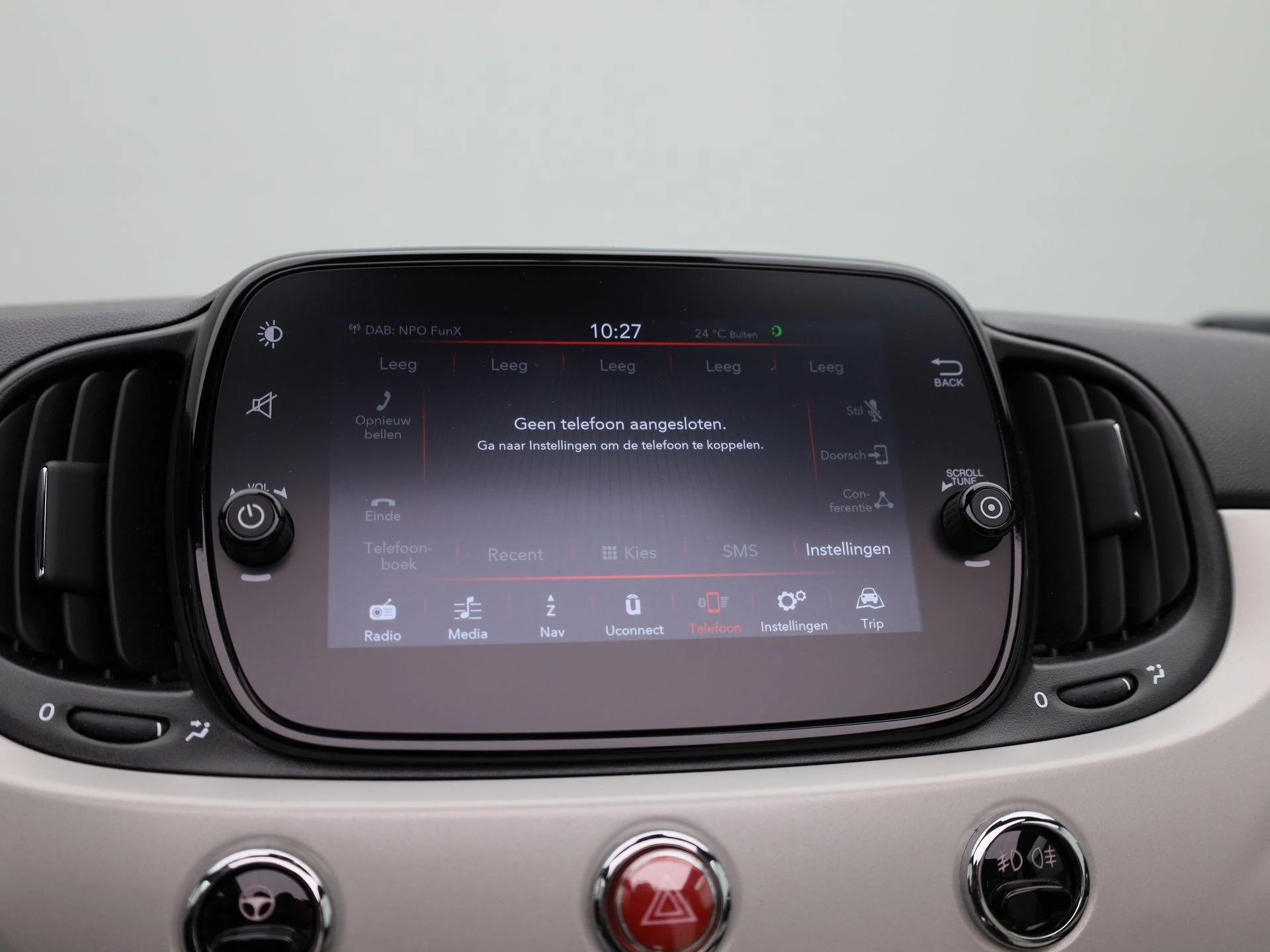 Fiat-500C-image-24