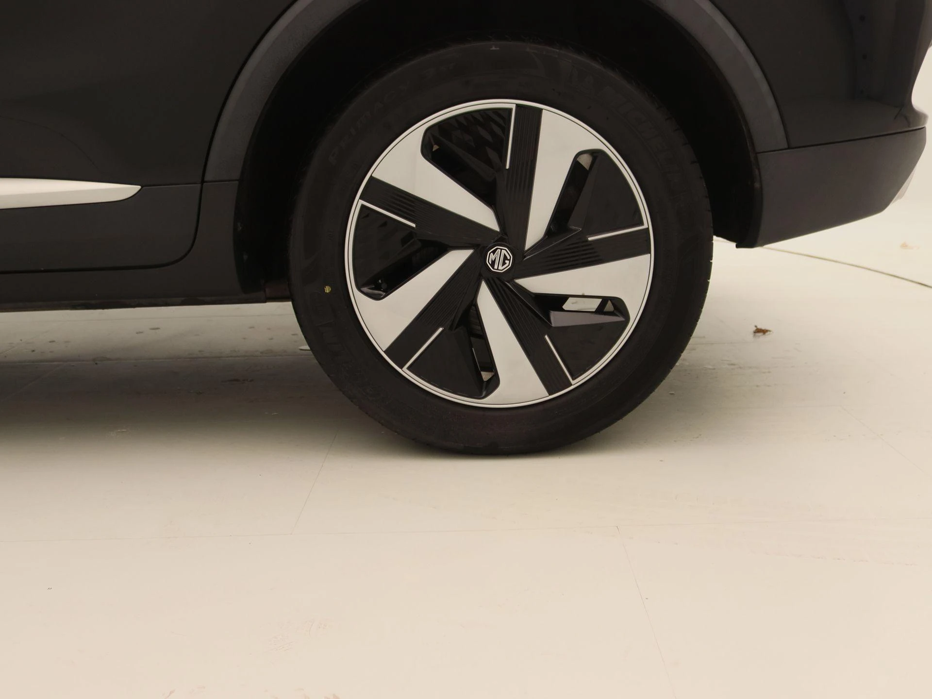 MG-ZS EV-image-15