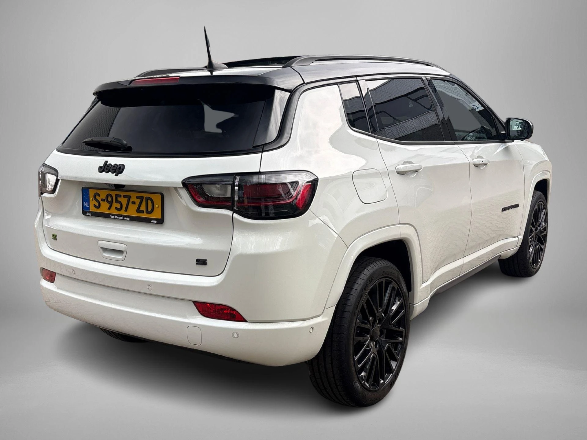 Jeep-Compass-image-34