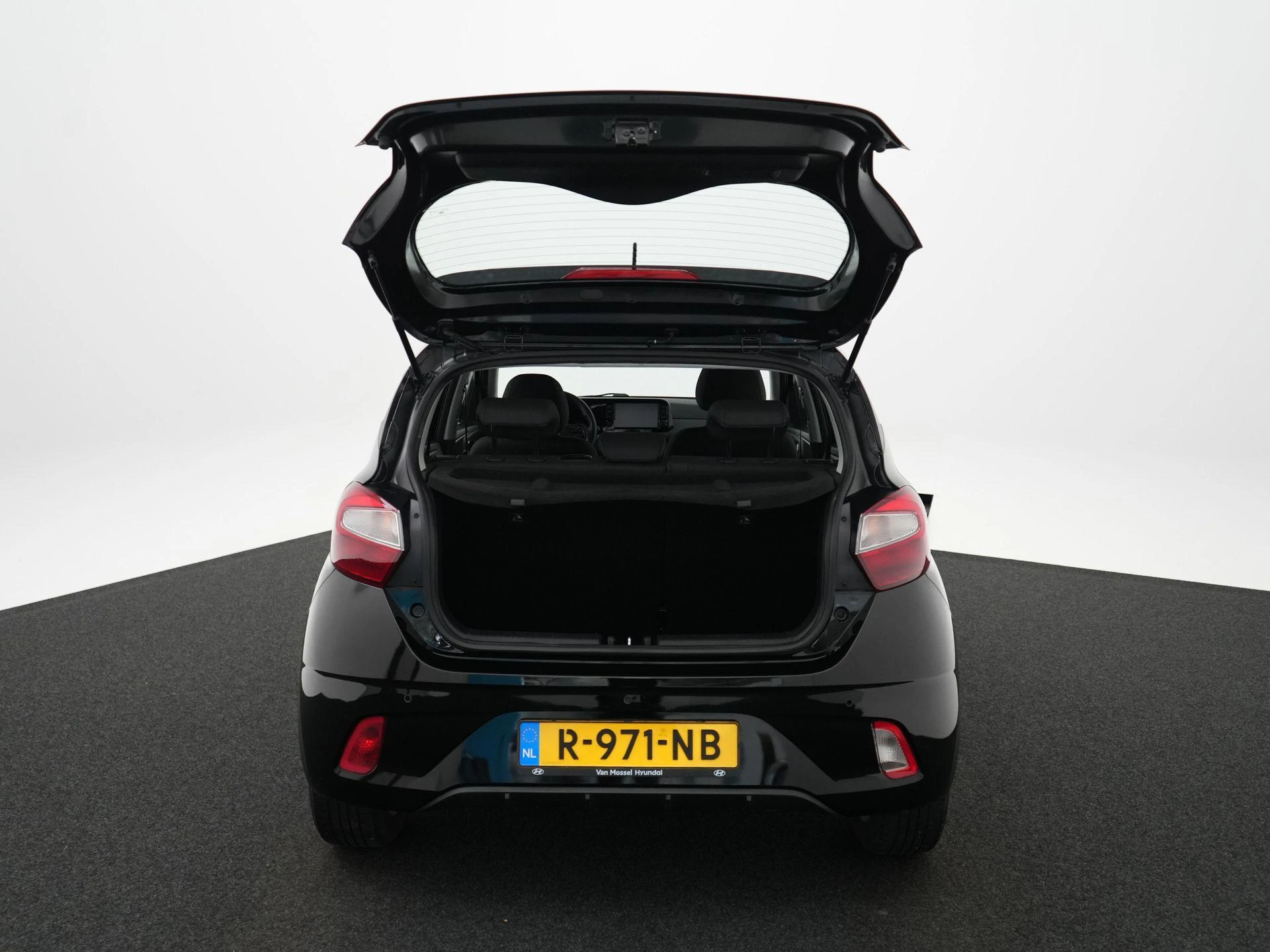 Hyundai-i10-image-32
