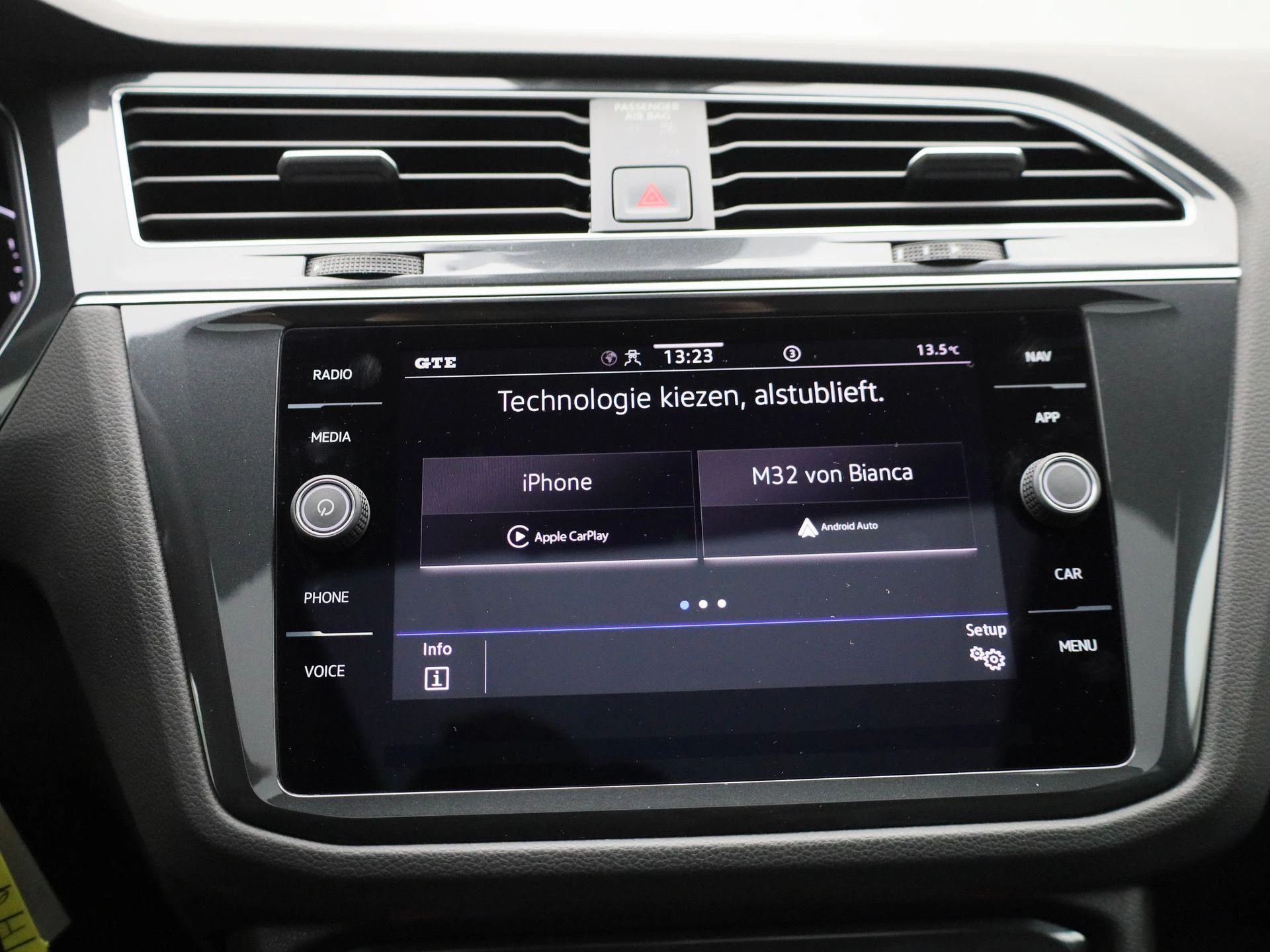 Volkswagen-Tiguan-image-27
