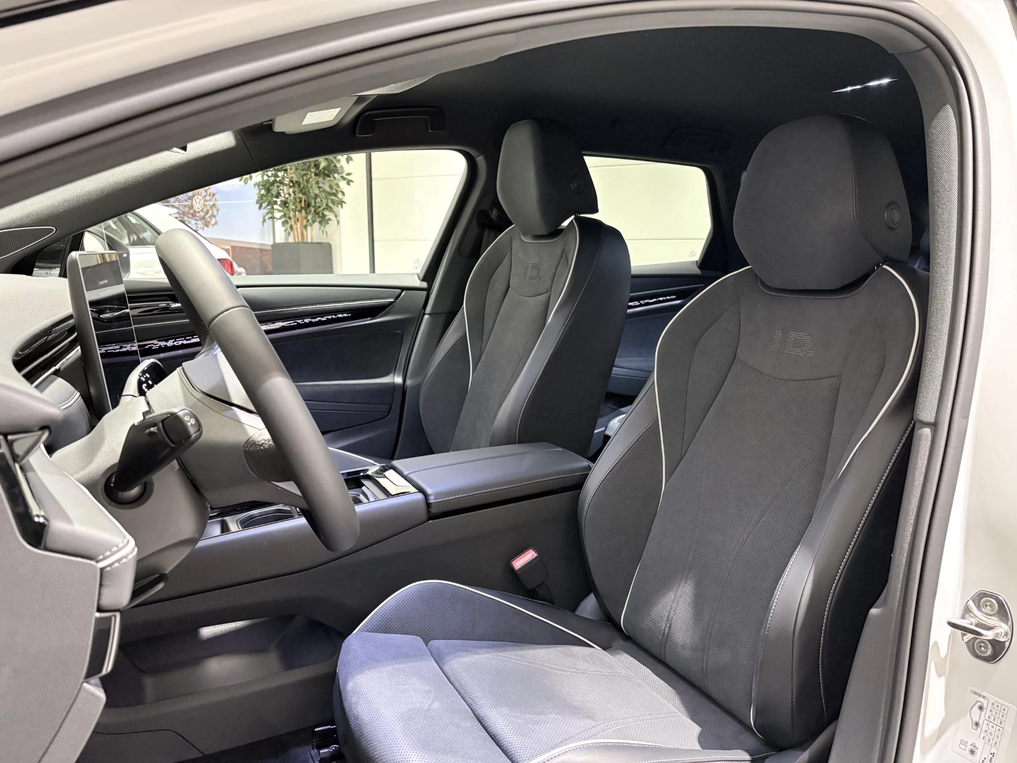 Volkswagen-ID.7-image-12