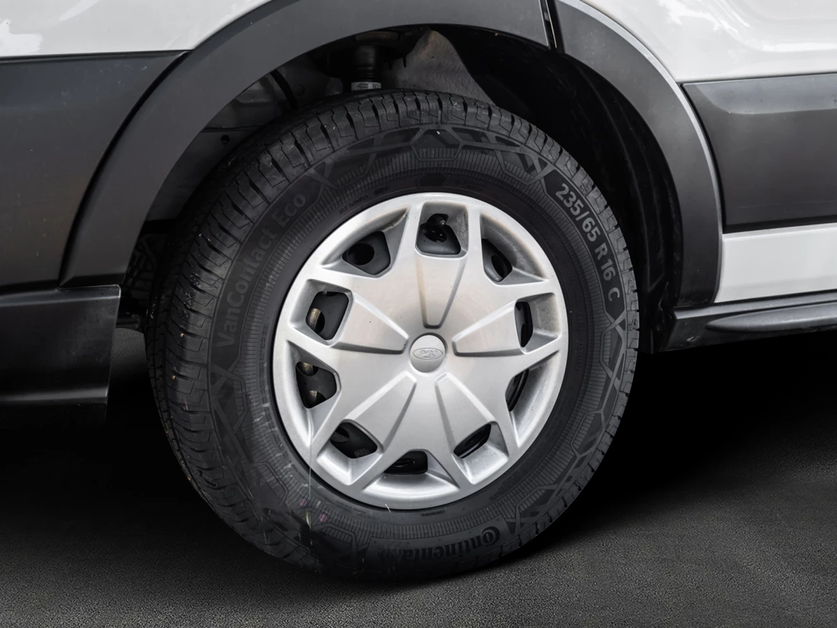 Ford-Transit-image-4