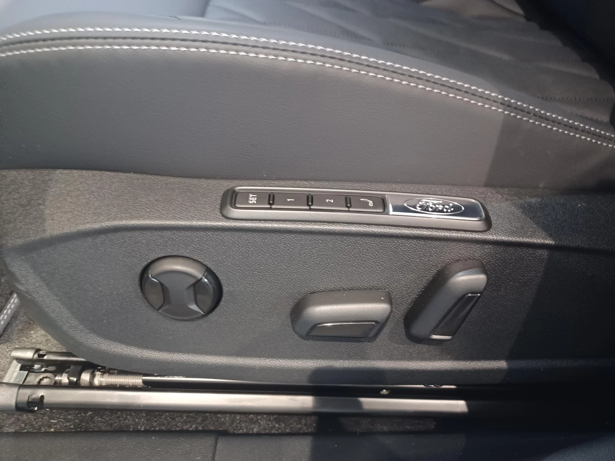 Ford Capri 79kWh AWD Premium|Driver Assist|B&O|Electric Seat