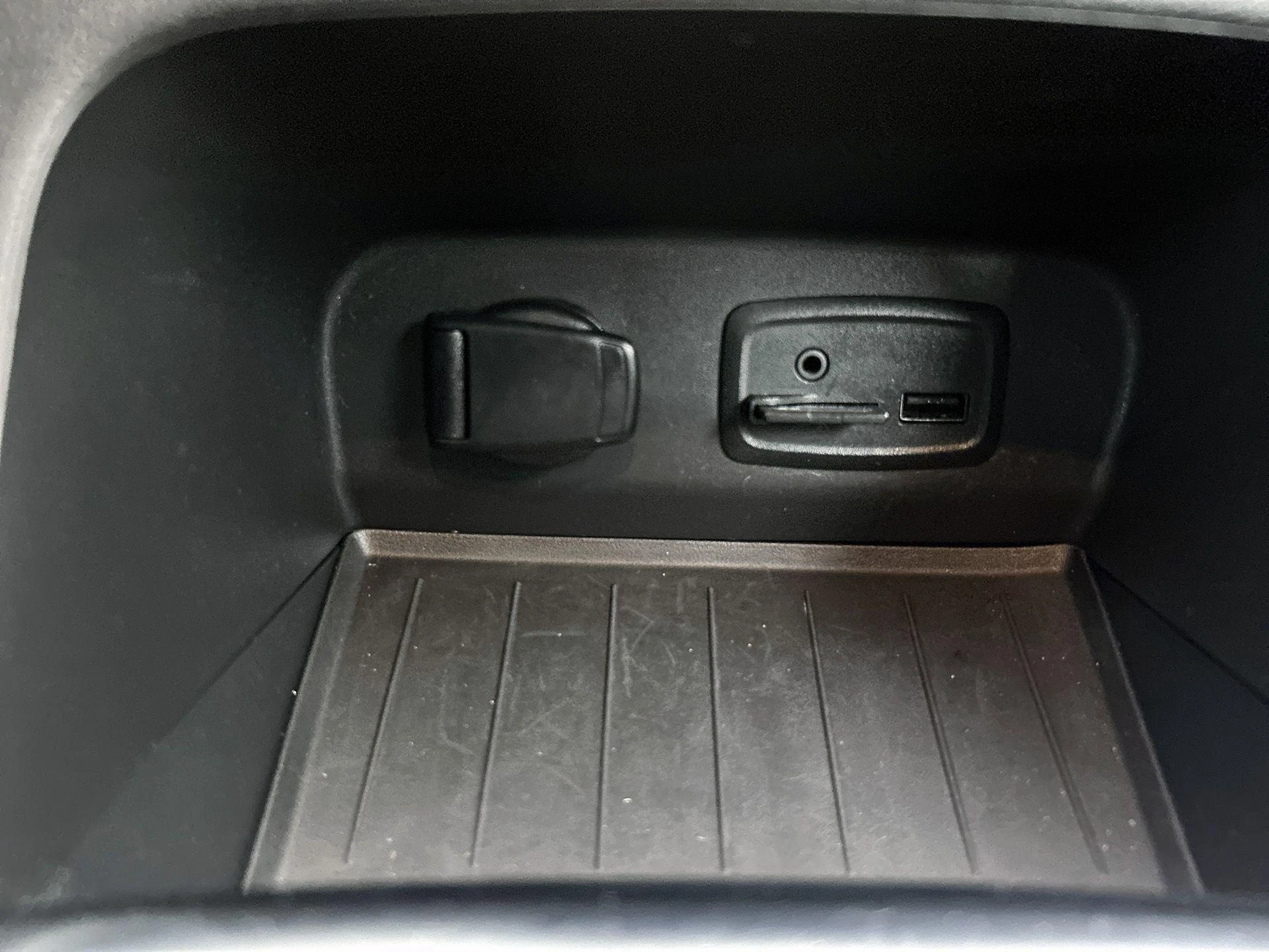 Renault-Captur-image-30