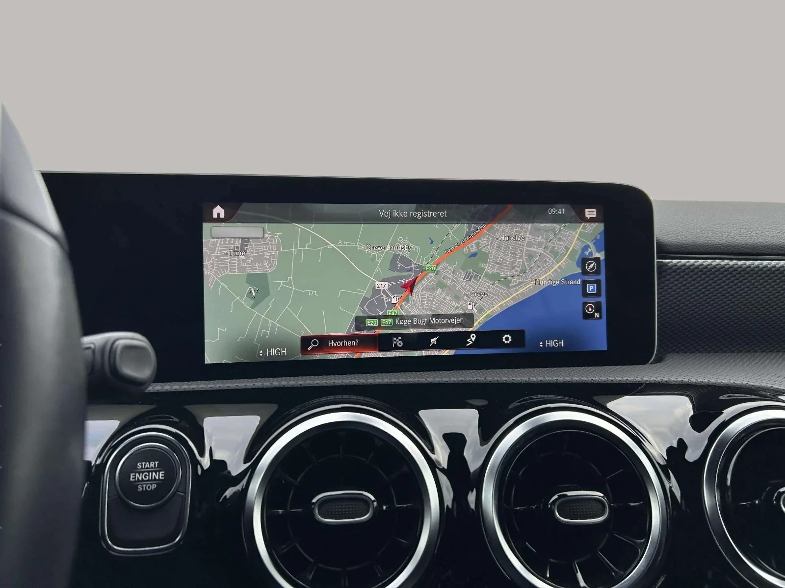 Mercedes-Benz-A-Klasse-image-16