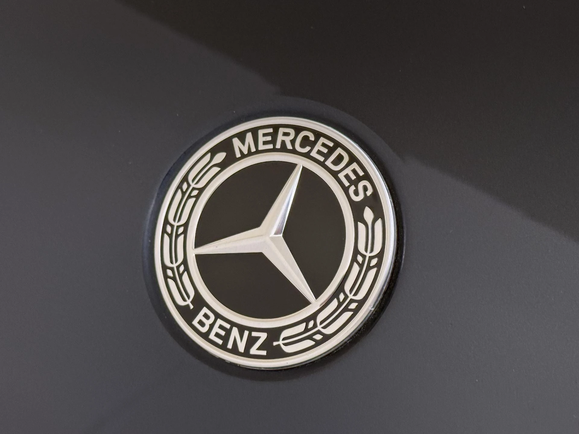 Mercedes-Benz-GLC-image-29