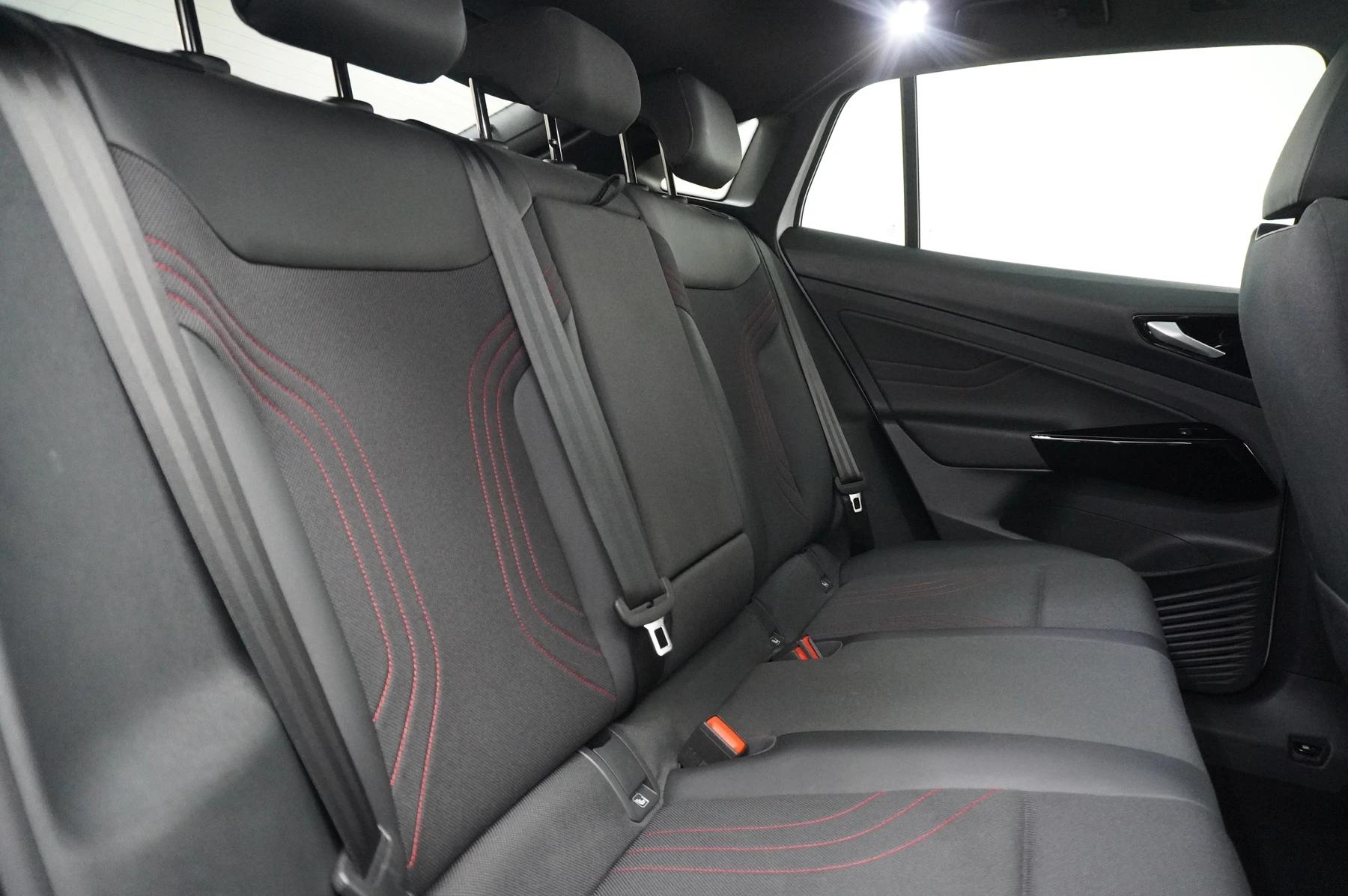 Volkswagen-ID.5-image-11