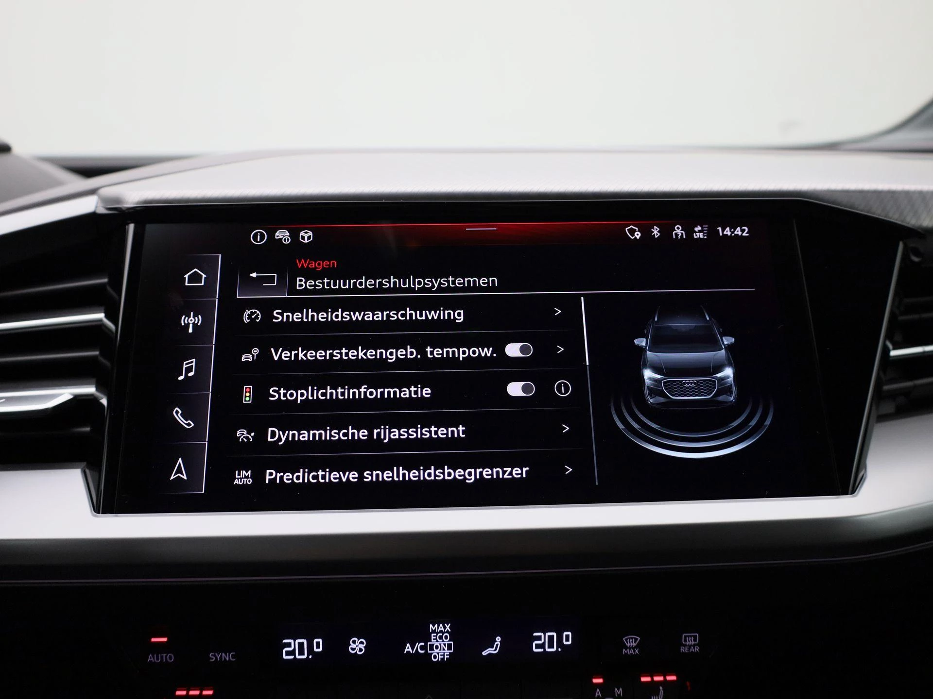 Audi-Q4 e-tron-image-32