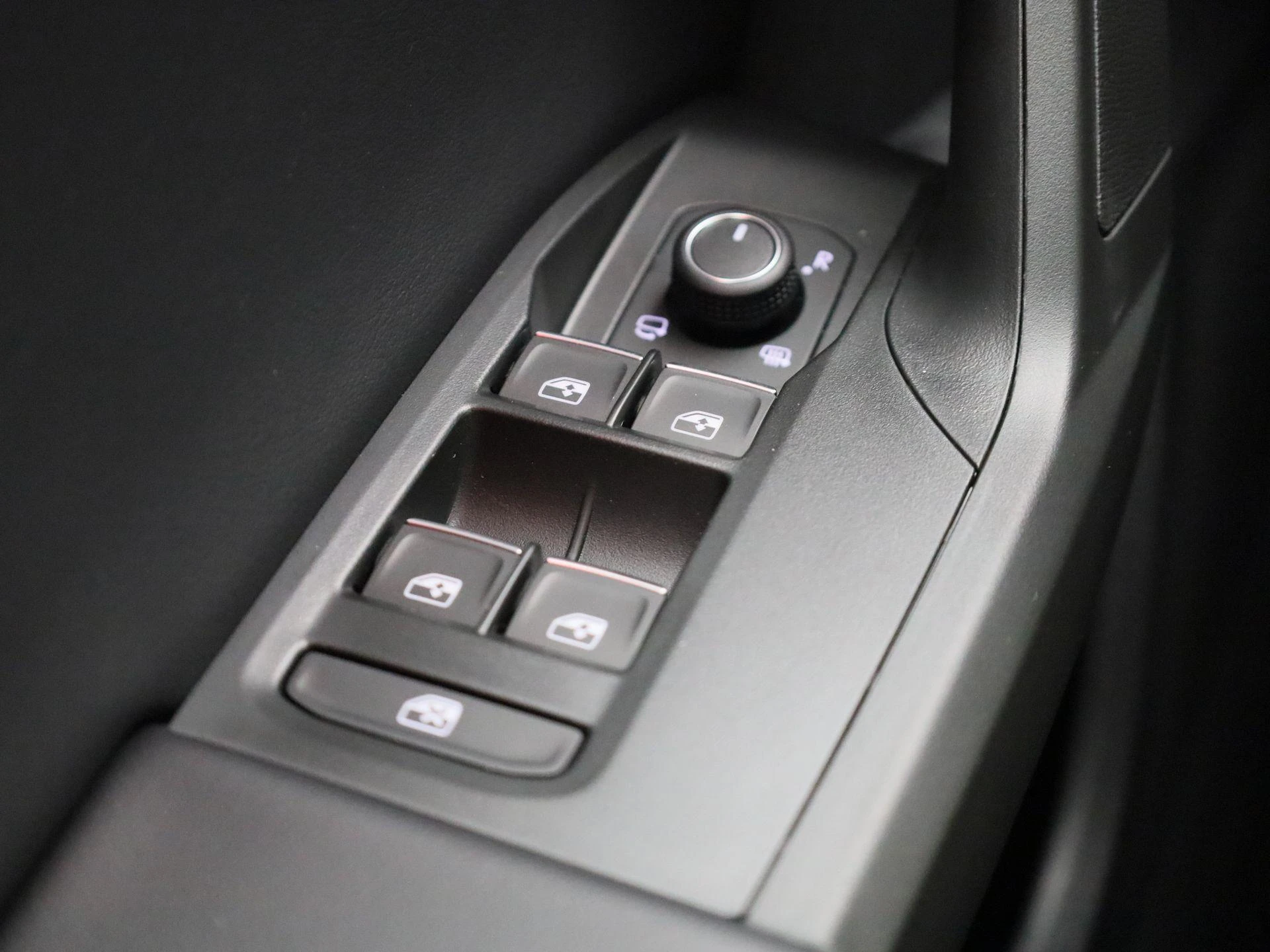 SEAT Leon Sportstourer 1.5 TSI e-Hybrid FR Business