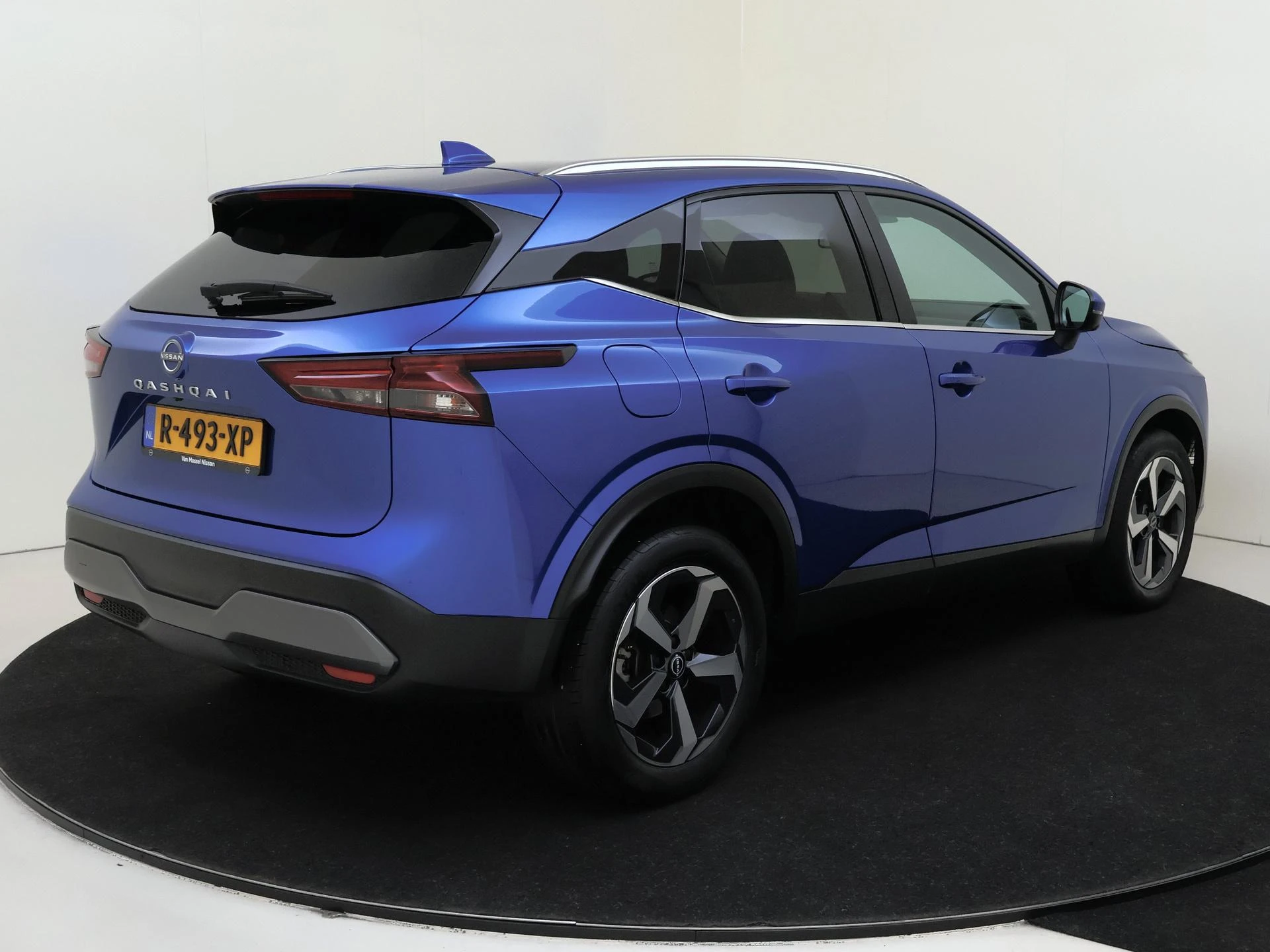 Nissan-QASHQAI-image-3