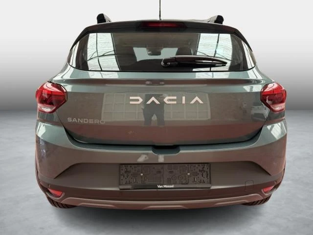 Dacia-Sandero Stepway-image-5