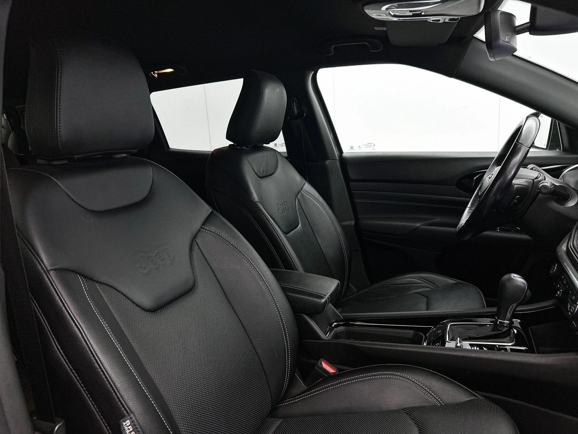 Jeep-Compass-image-33