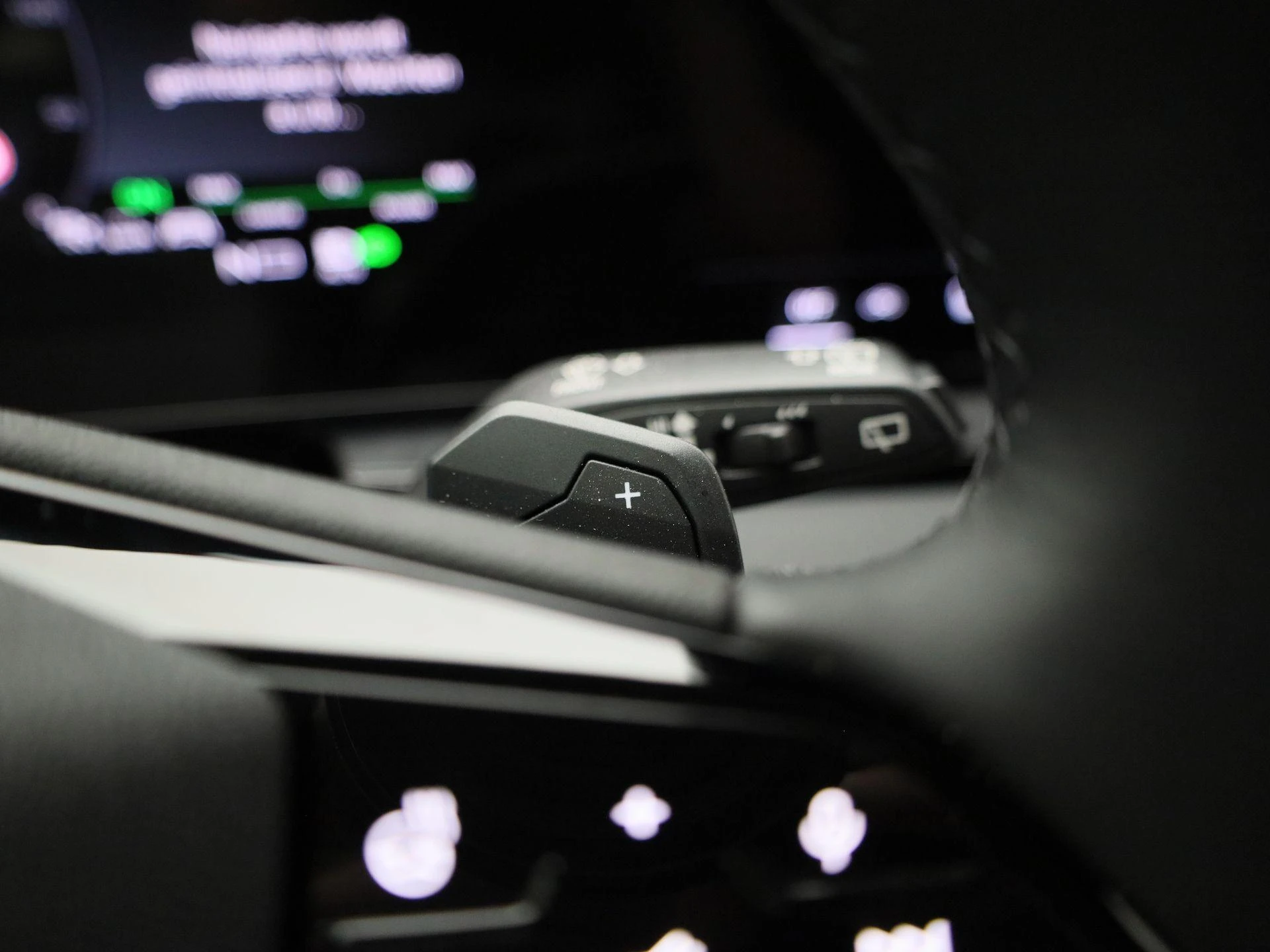 Audi-Q6 e-tron-image-23