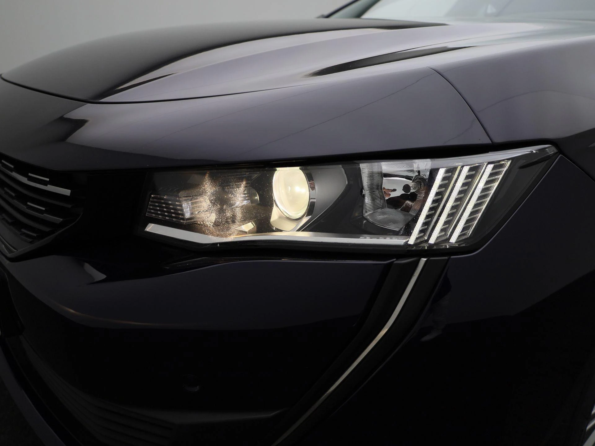 Peugeot-508-image-17