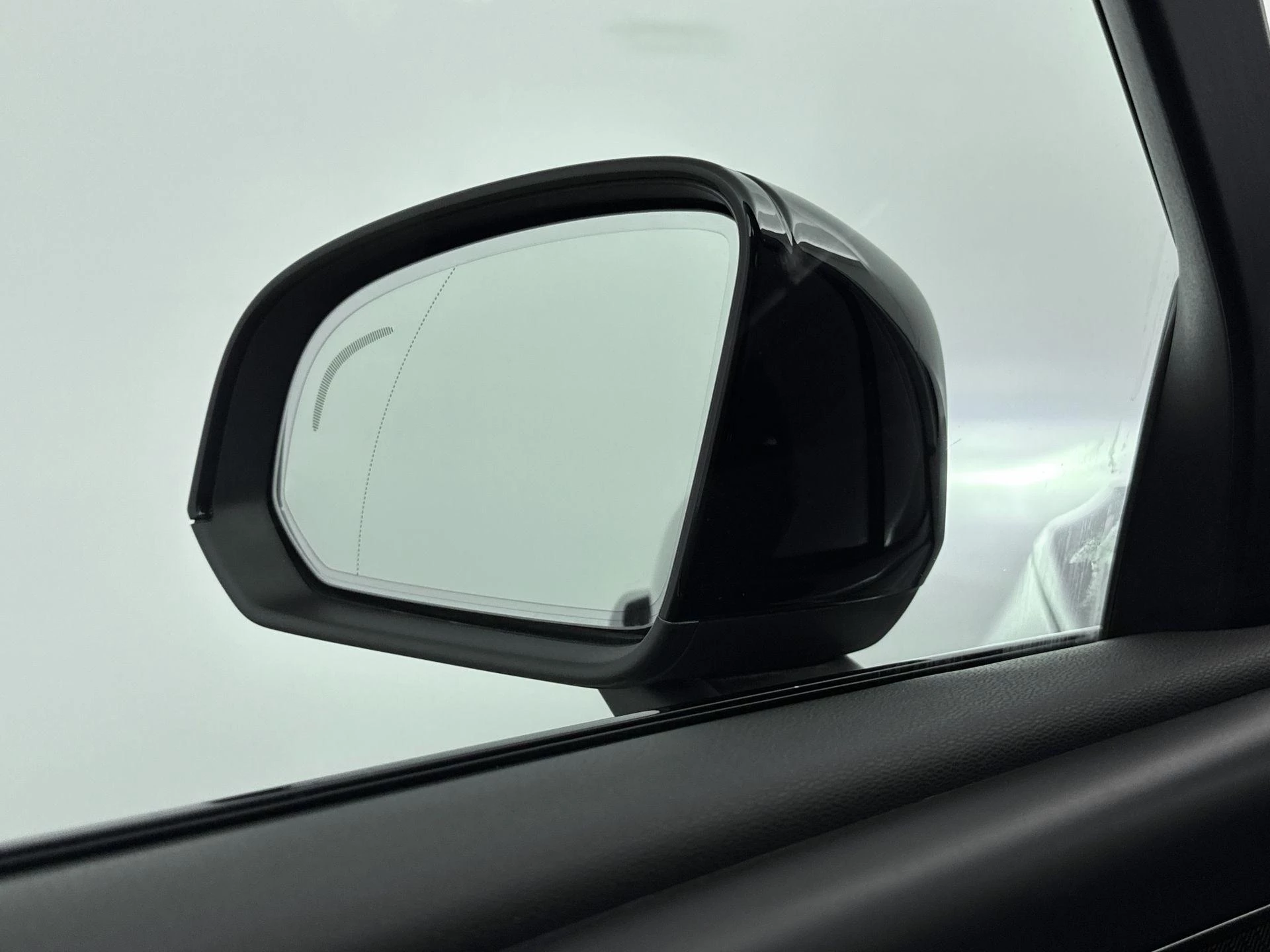 Volvo XC40 1.5 T5 Recharge Plus Dark