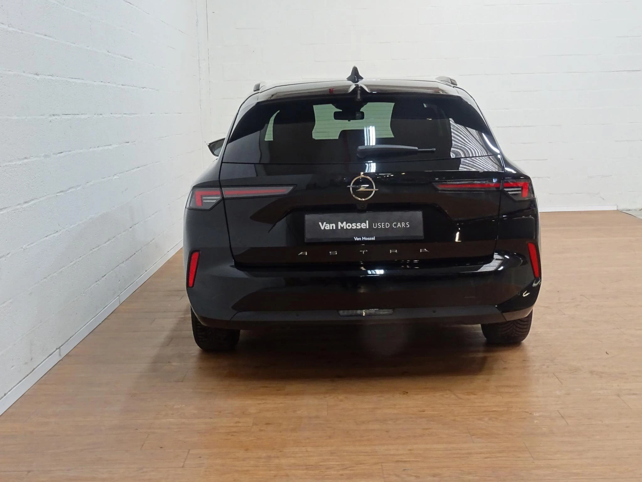 Opel Astra Sports Tourer 1.2T Edition