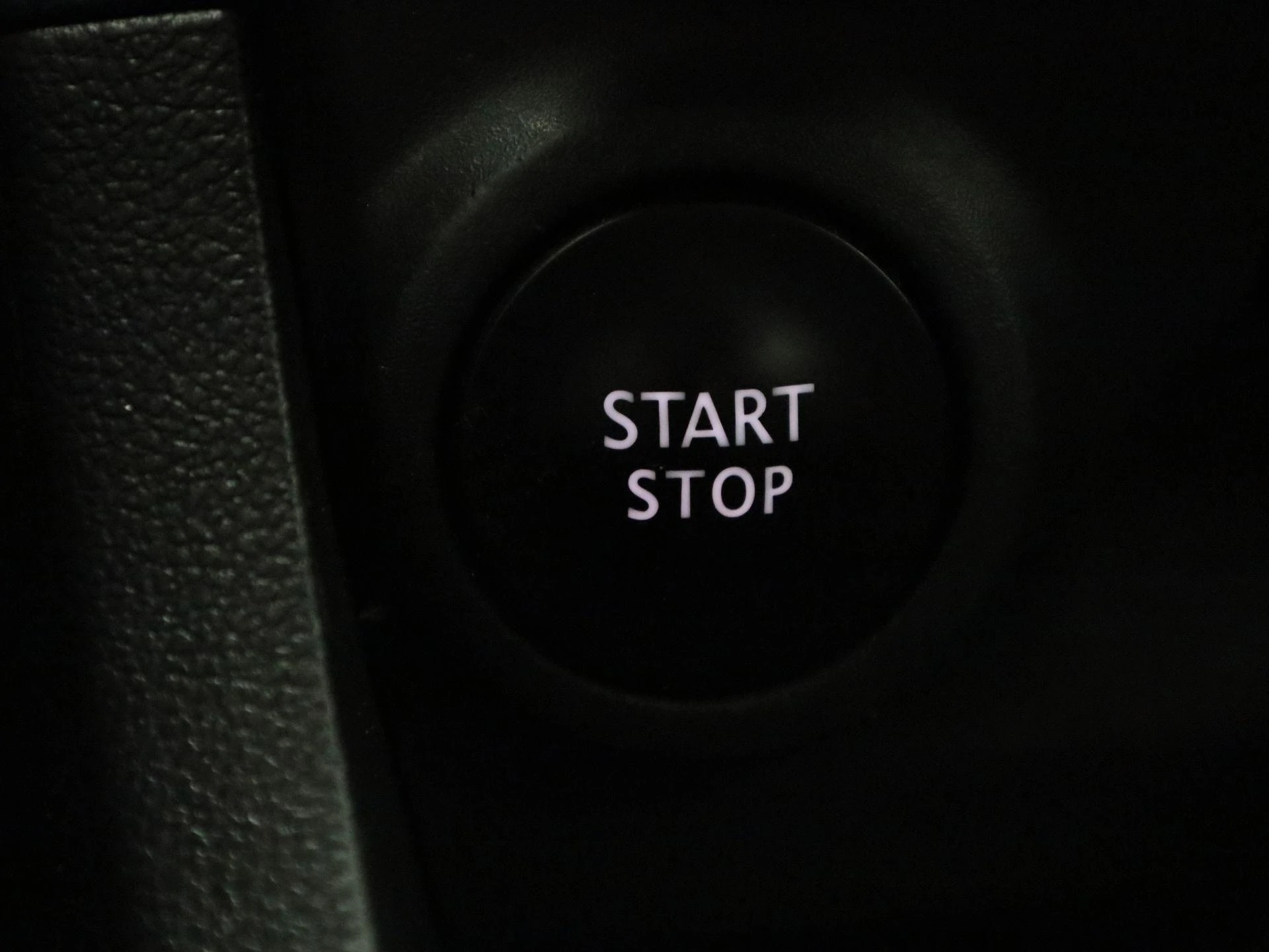 Renault-Clio-image-25