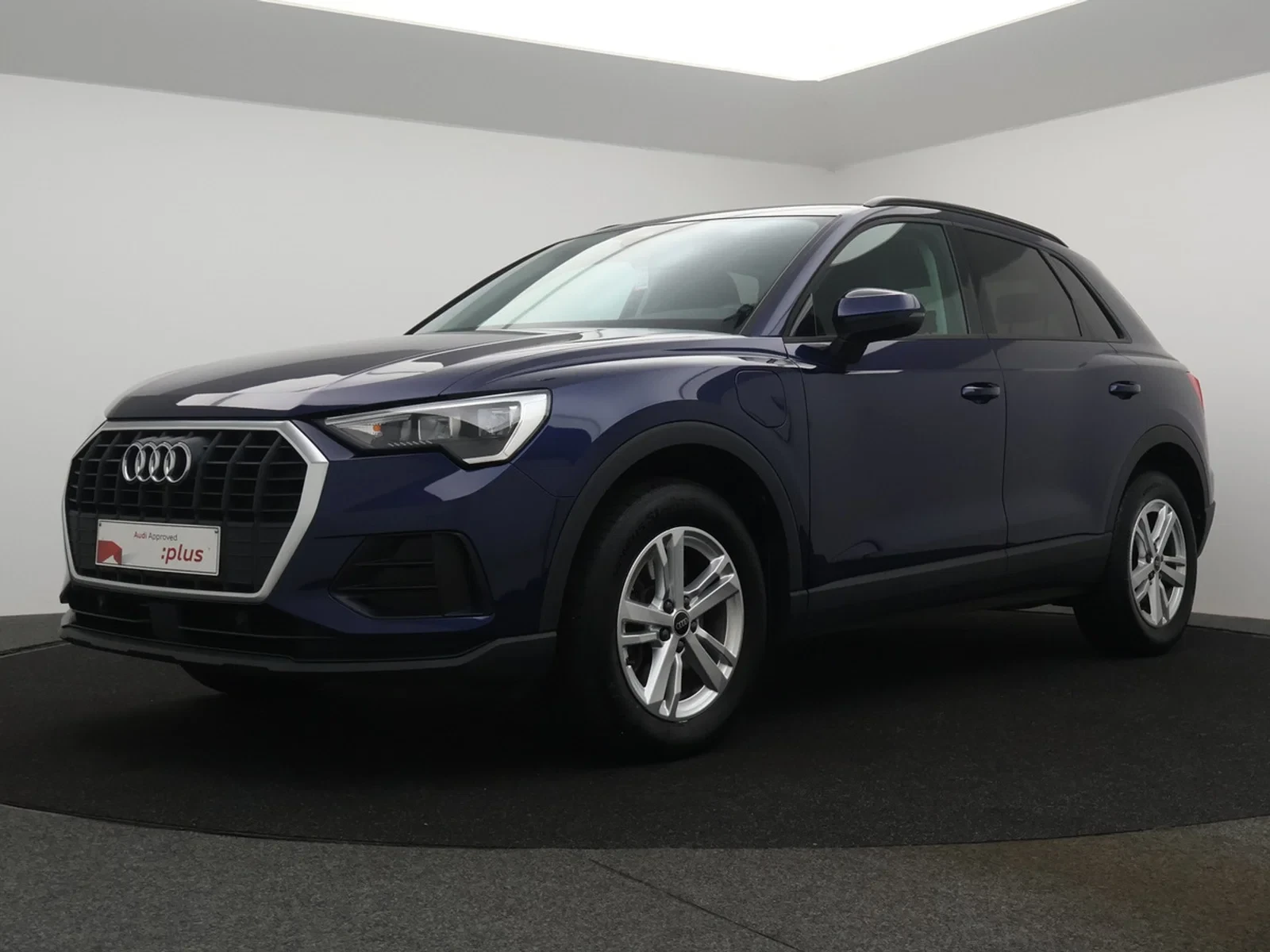 Audi-Q3-image-0