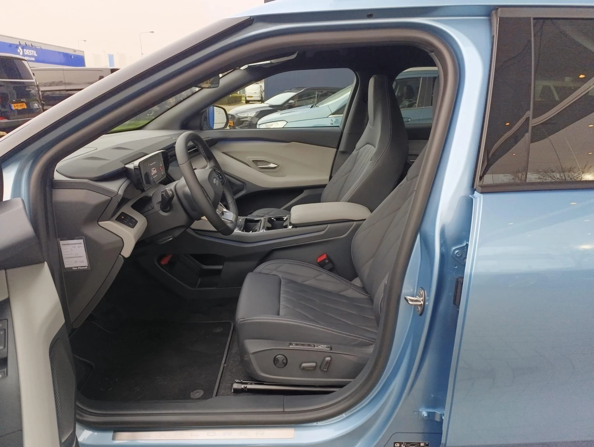 Ford-Explorer-image-10