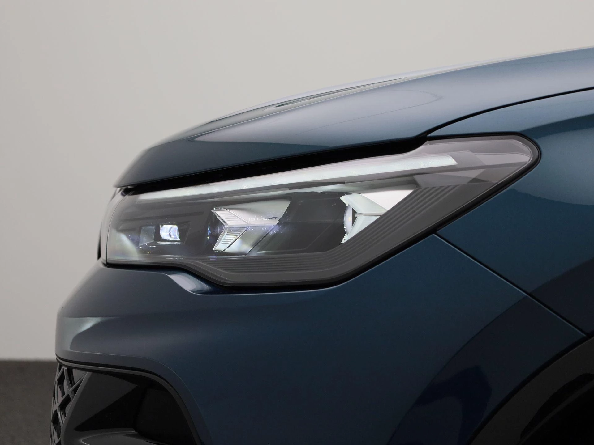 Volkswagen-Tiguan-image-15