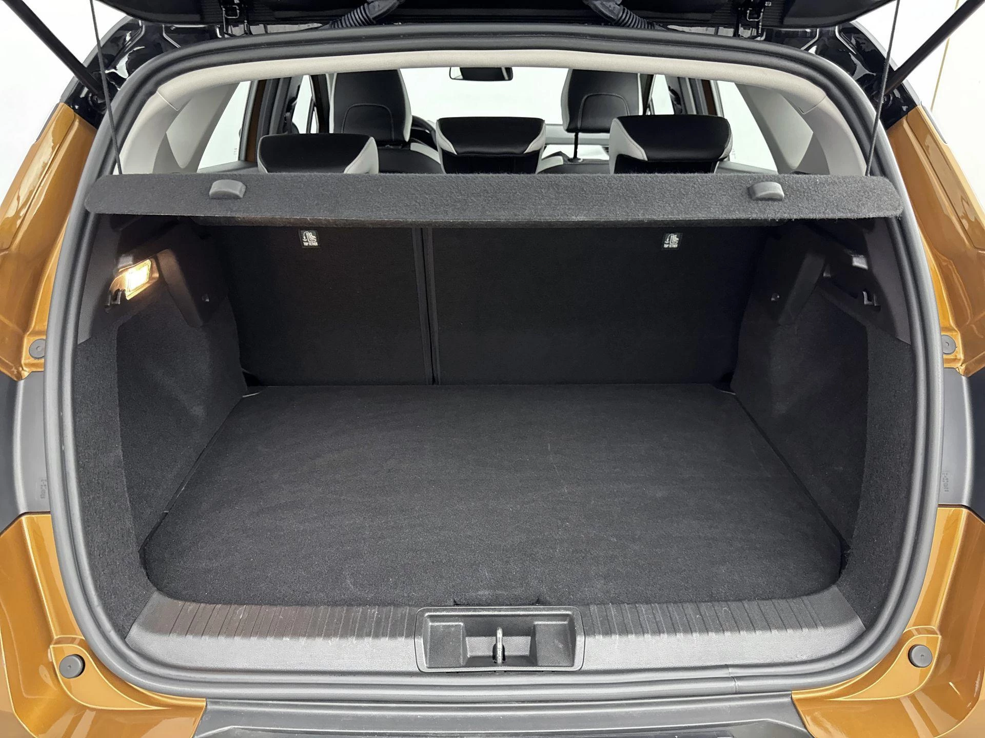 Renault-Captur-image-22