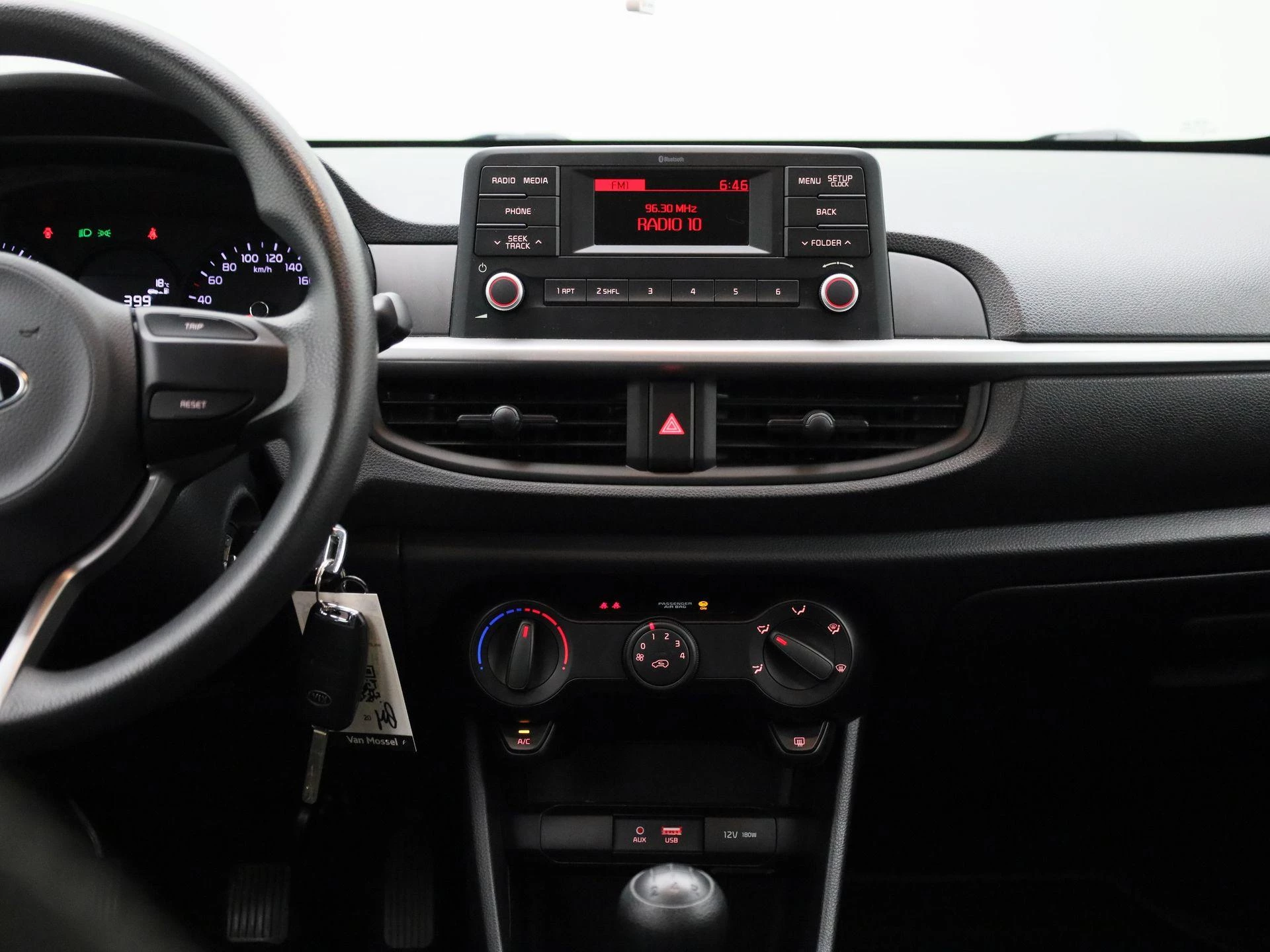 Kia-Picanto-image-8