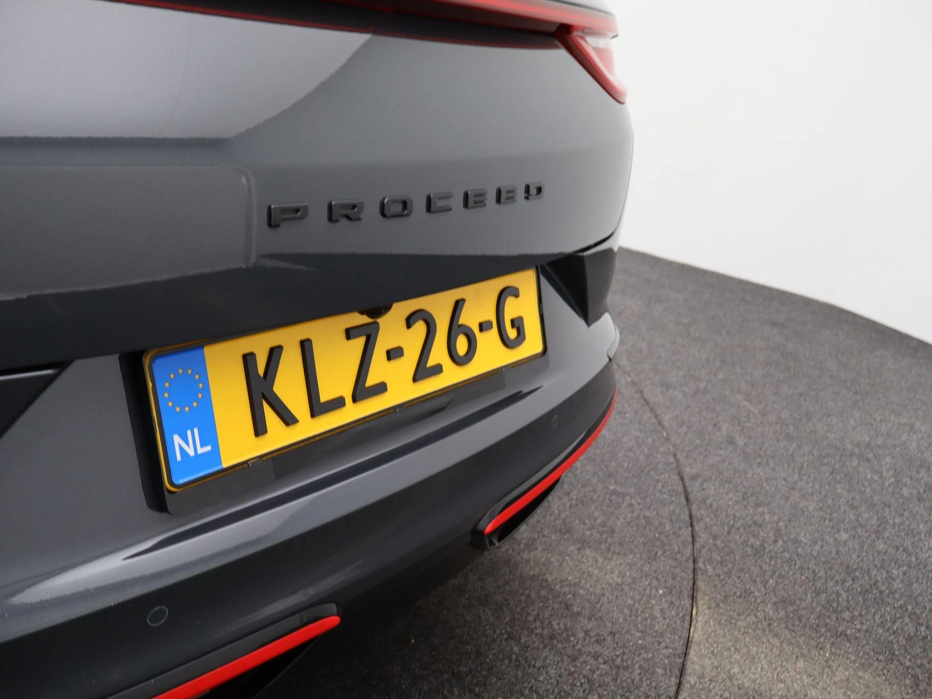 Kia-ProCeed-image-33