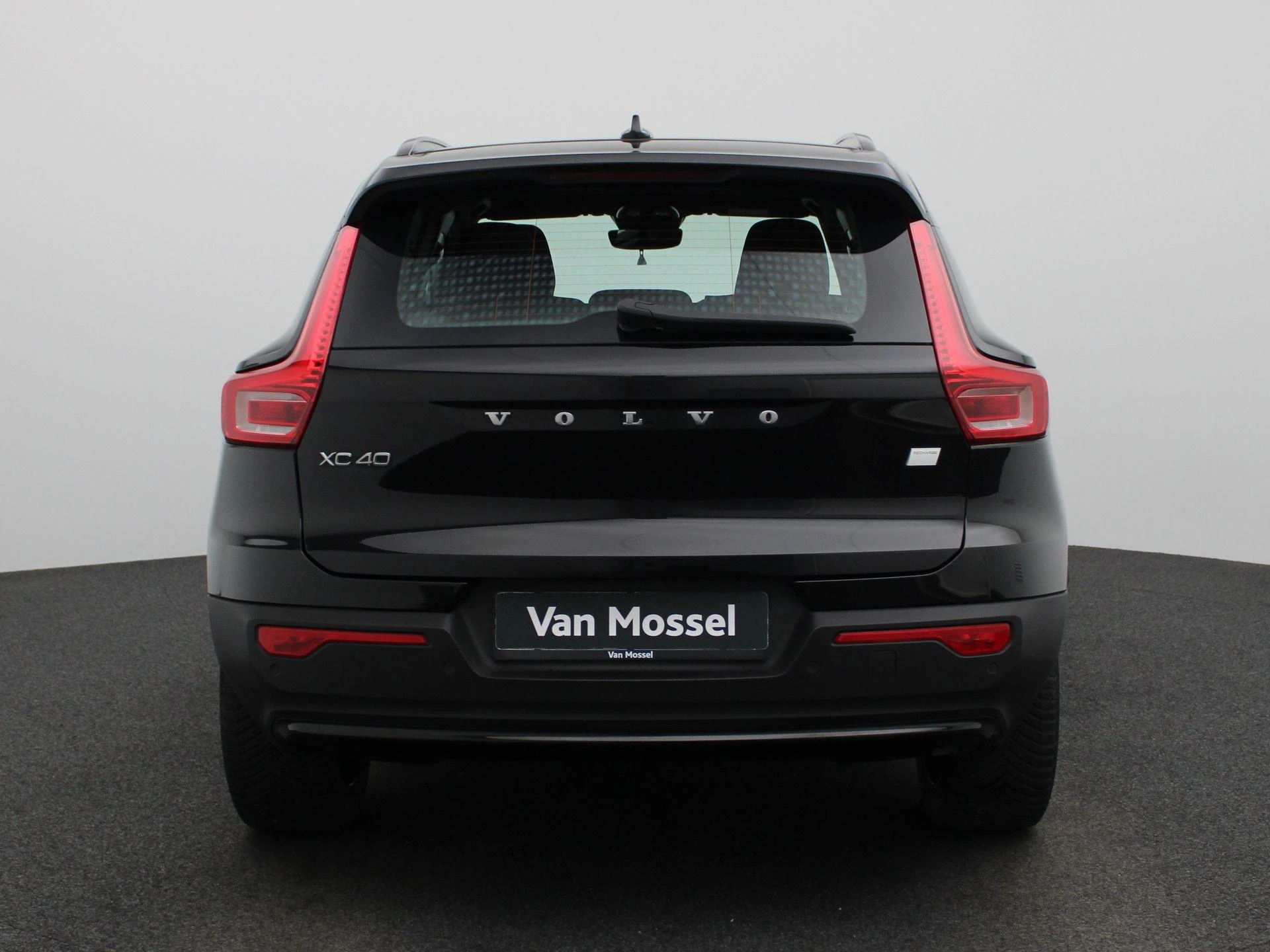 Volvo-XC40-image-4