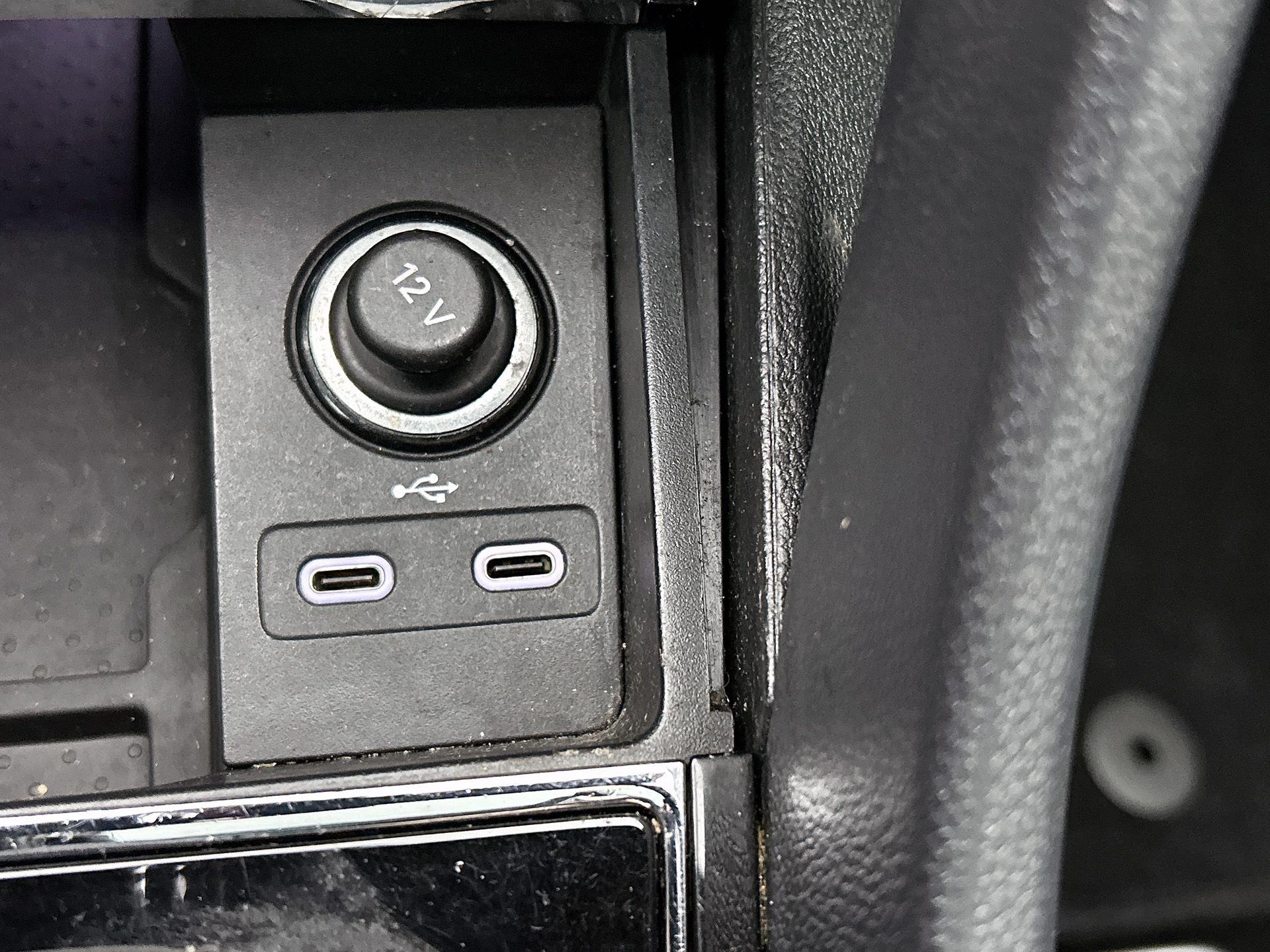 Škoda Karoq 1.5 TSI ACT Sportline Business