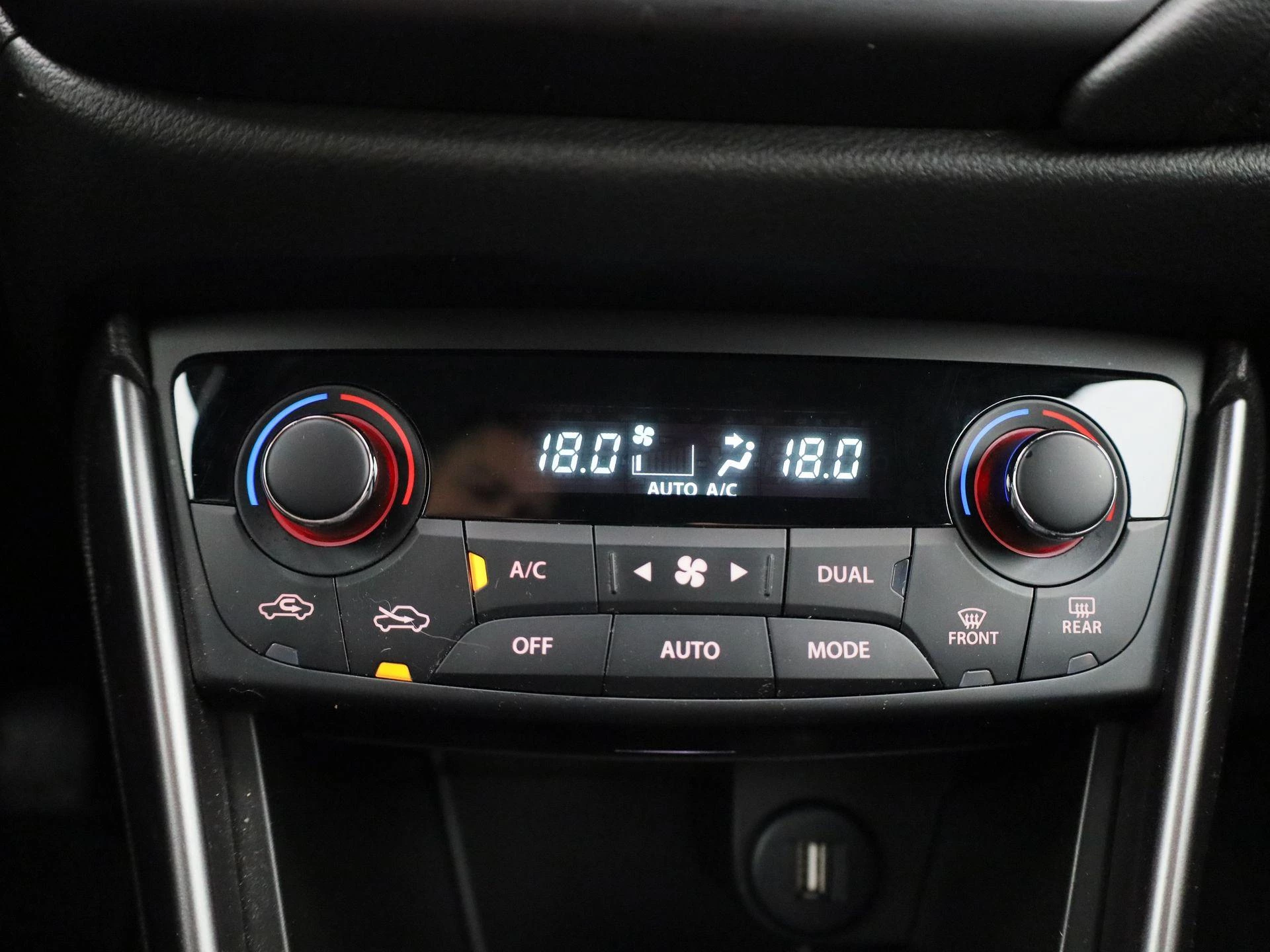 Suzuki-S-Cross-image-16