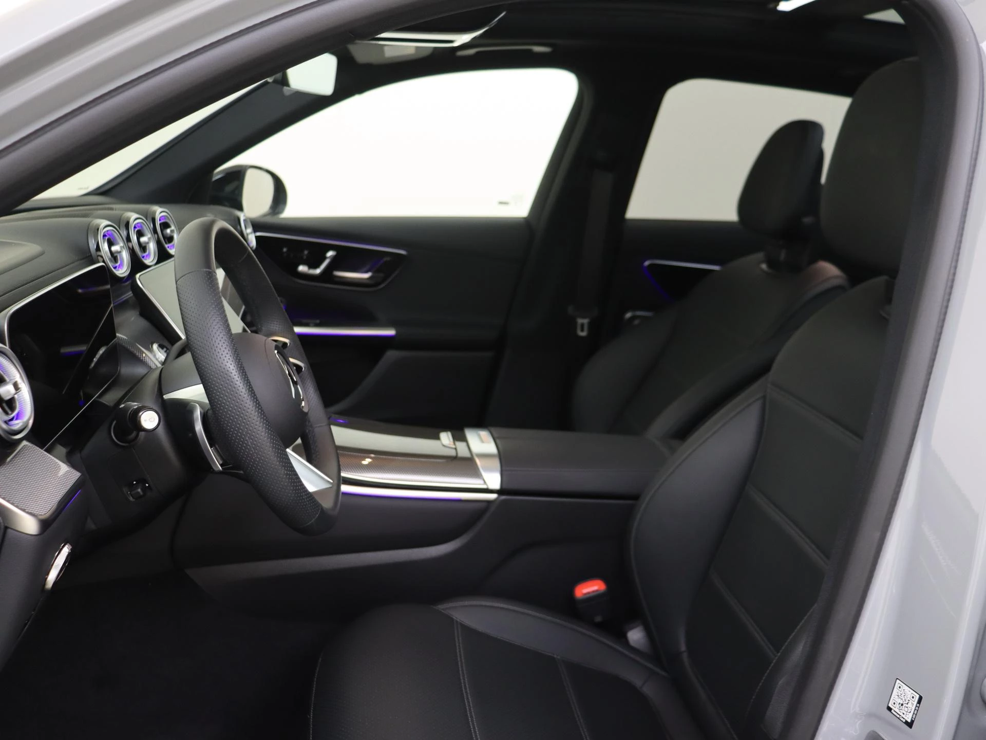 Mercedes-Benz-GLC-image-10