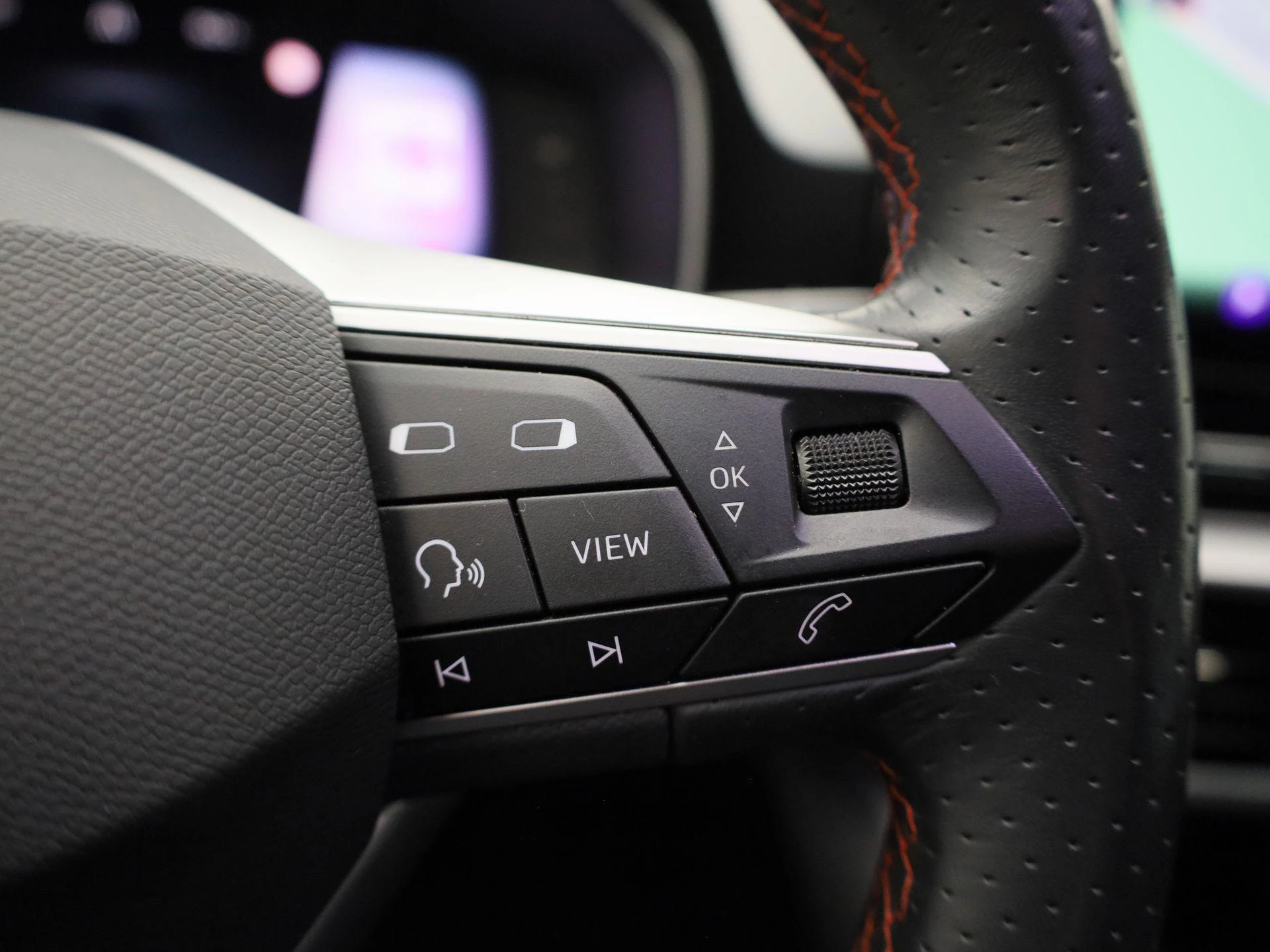 SEAT-Leon-image-14