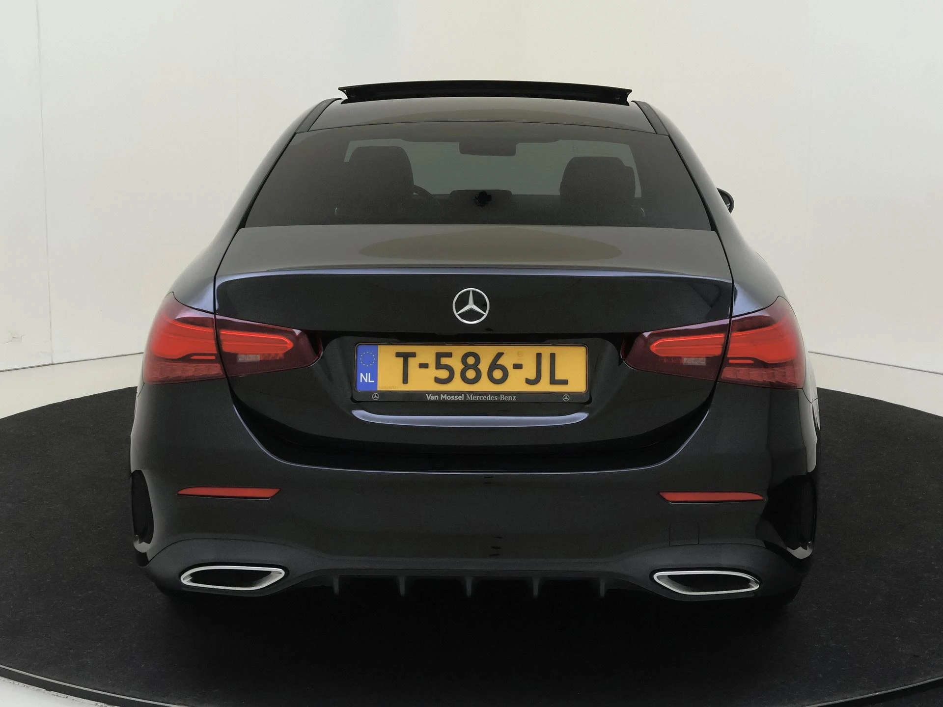 Mercedes-Benz A-Klasse 200 AMG Line