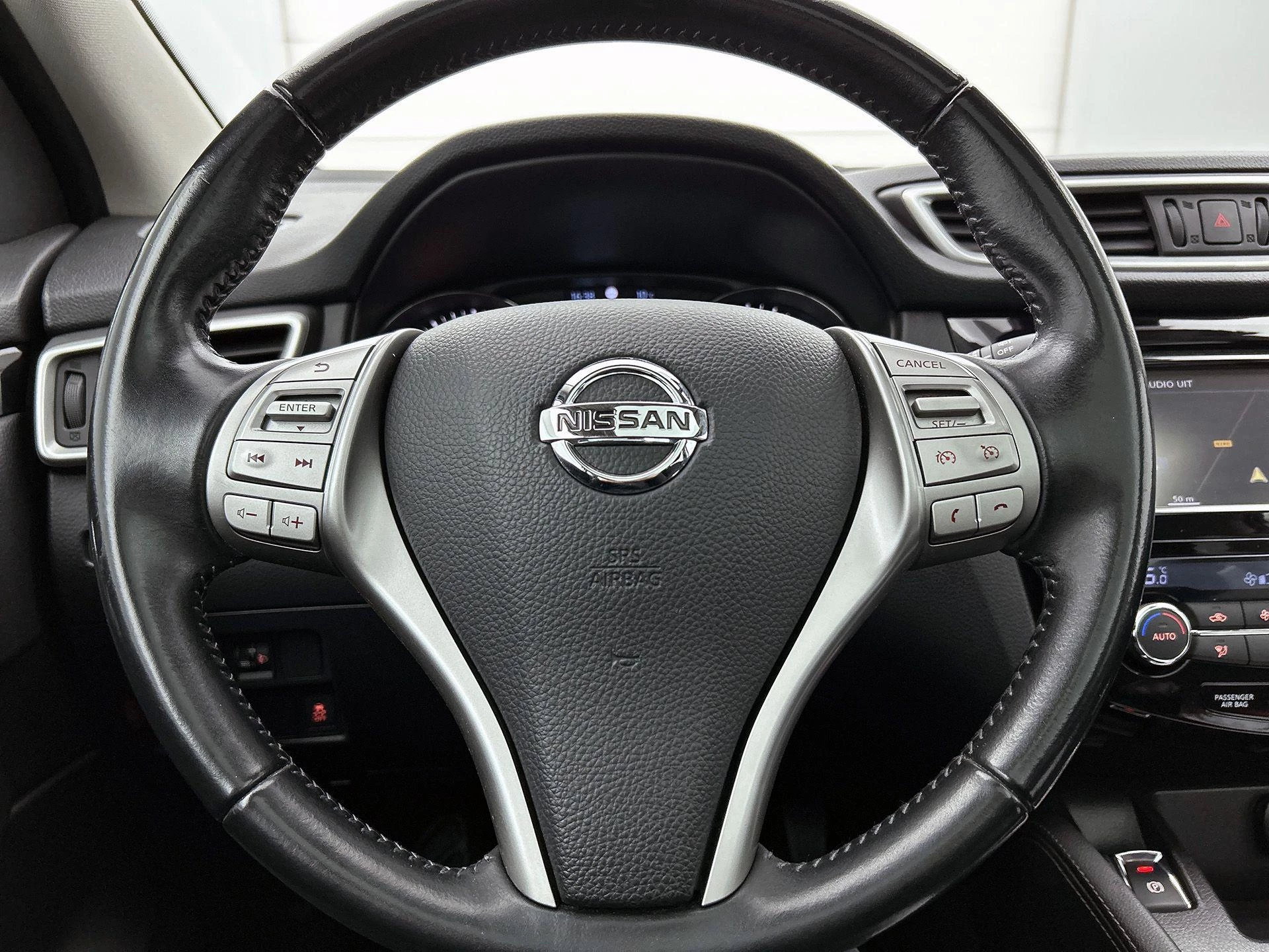 Nissan QASHQAI 1.6 Connect Edition
