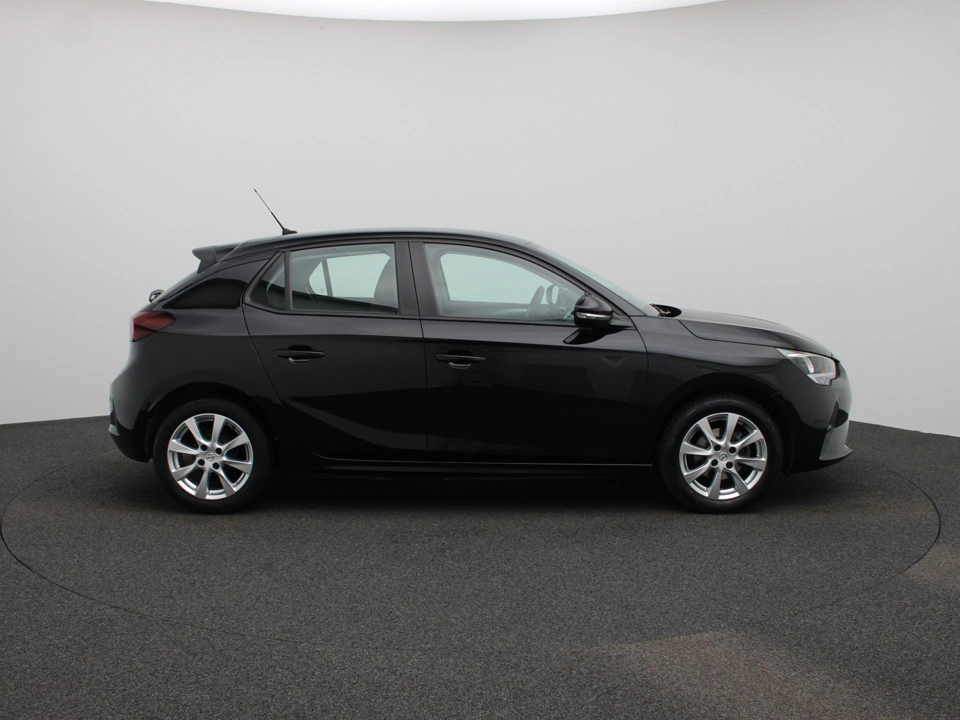 Opel-Corsa-image-5