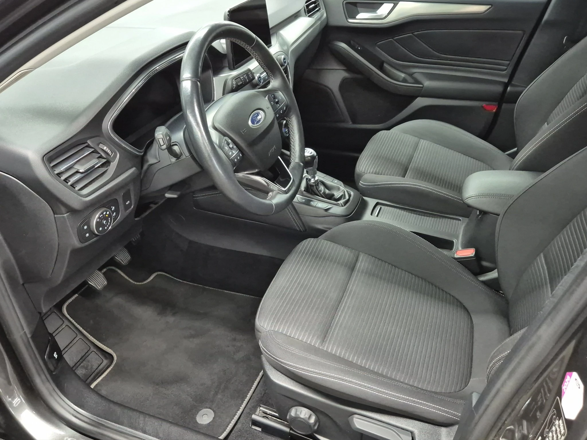 Ford-Focus-image-9
