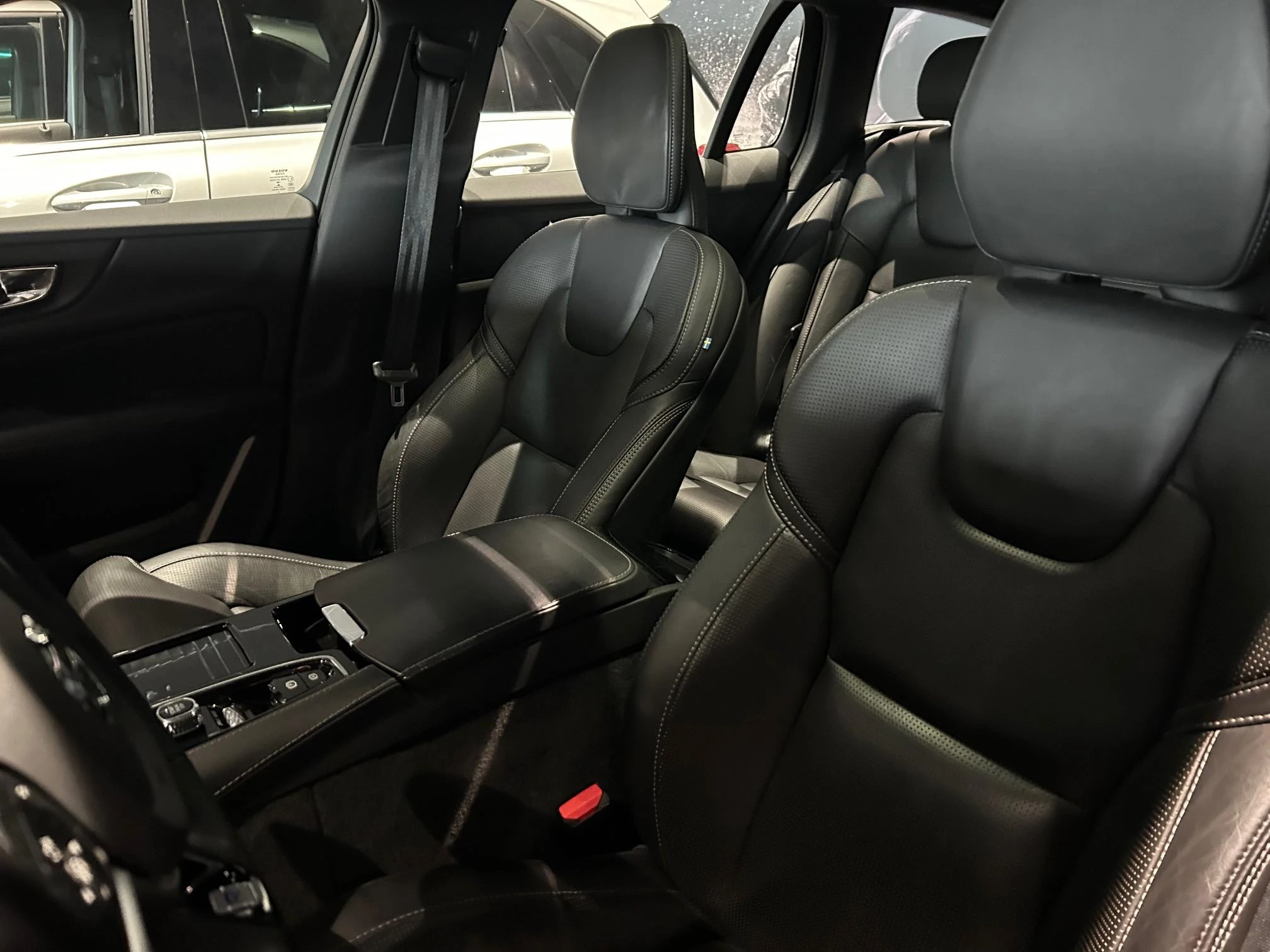 Volvo-V60-image-1