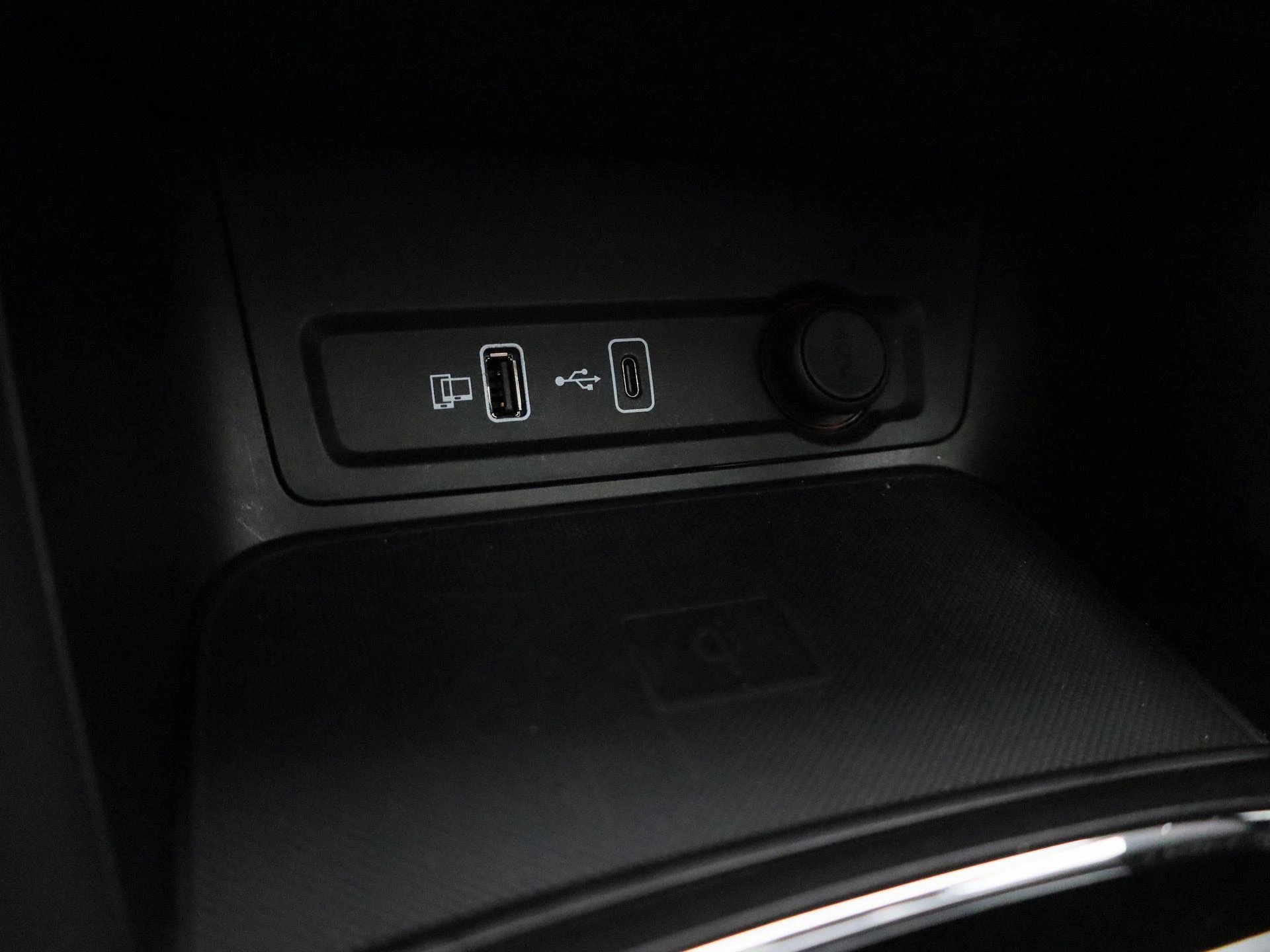 MG ZS EV Long Range Luxury 70 kWh
