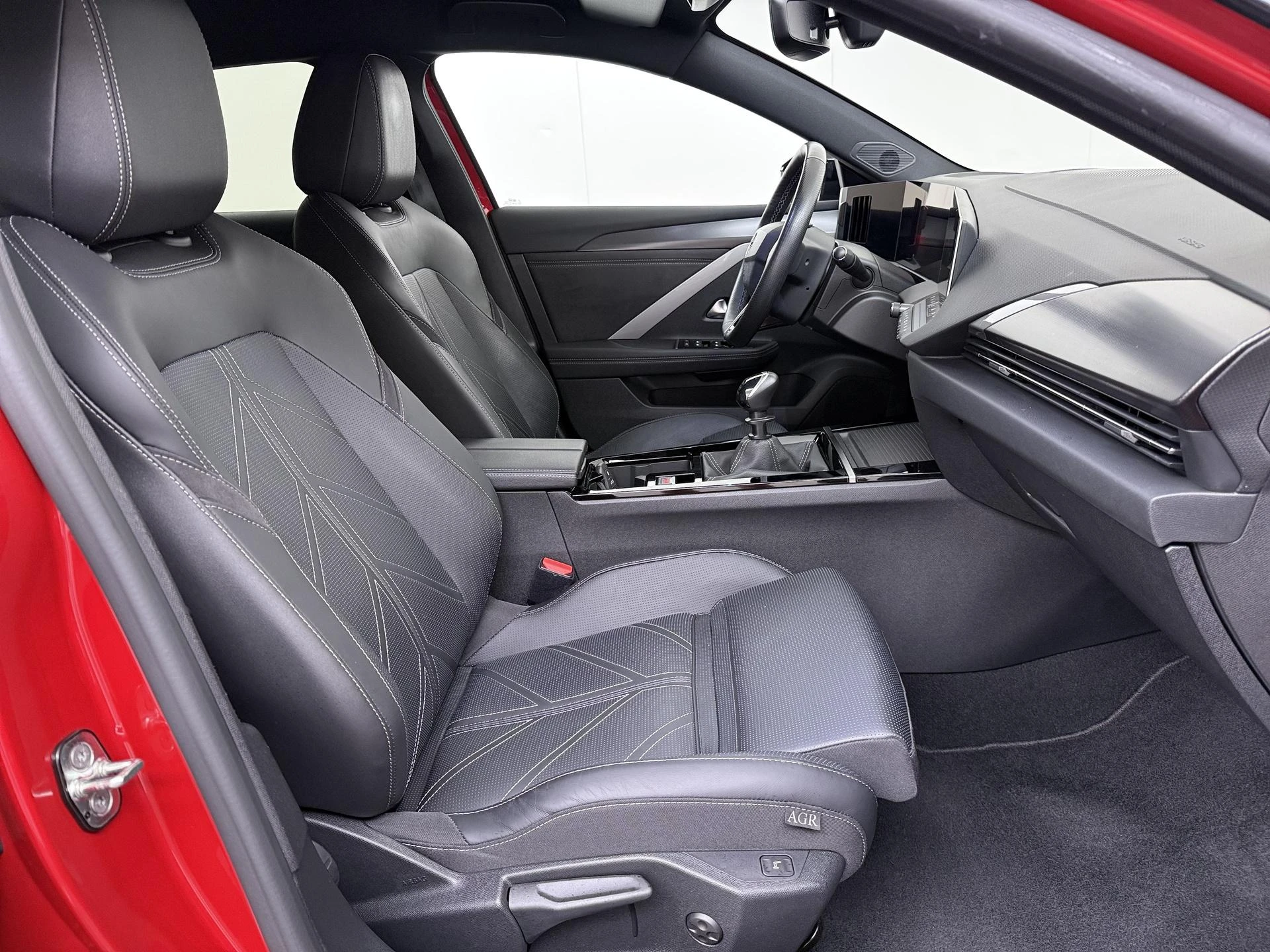 Opel-Astra-image-35