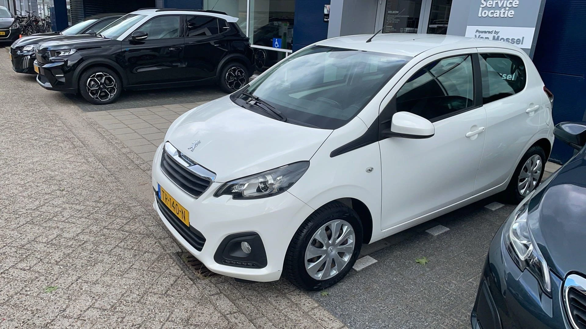 Peugeot-108-image-1