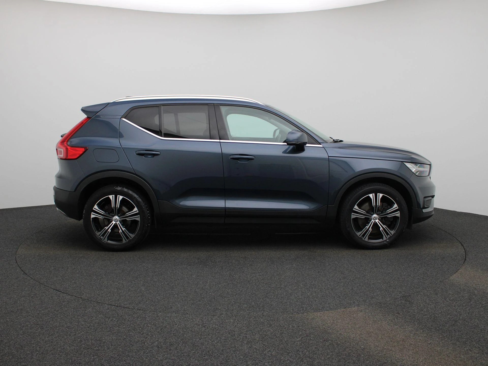 Volvo-XC40-image-5