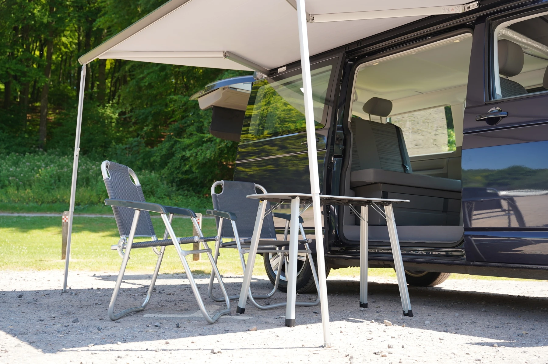 Volkswagen-California-image-8