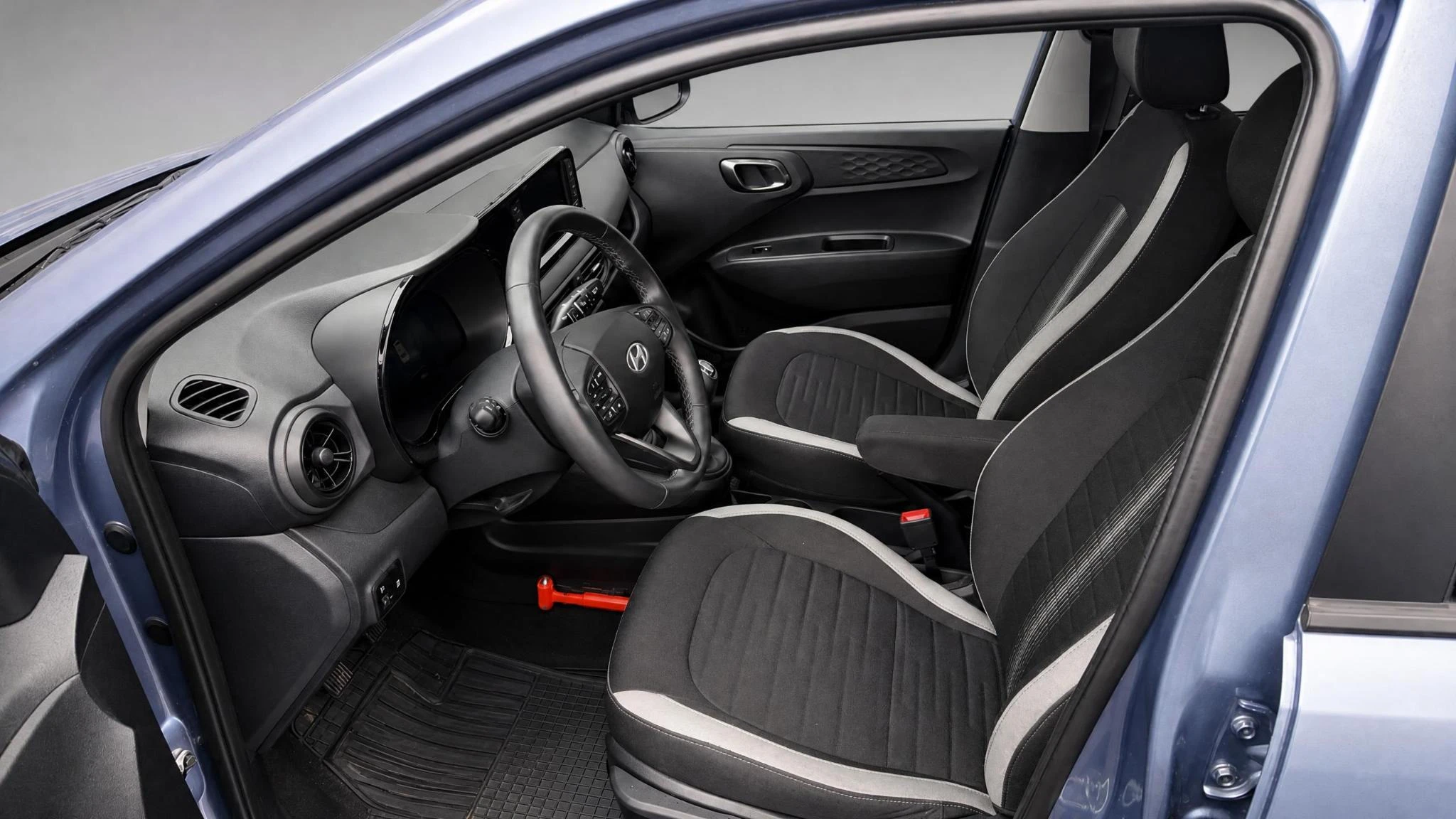 Hyundai-i10-image-12