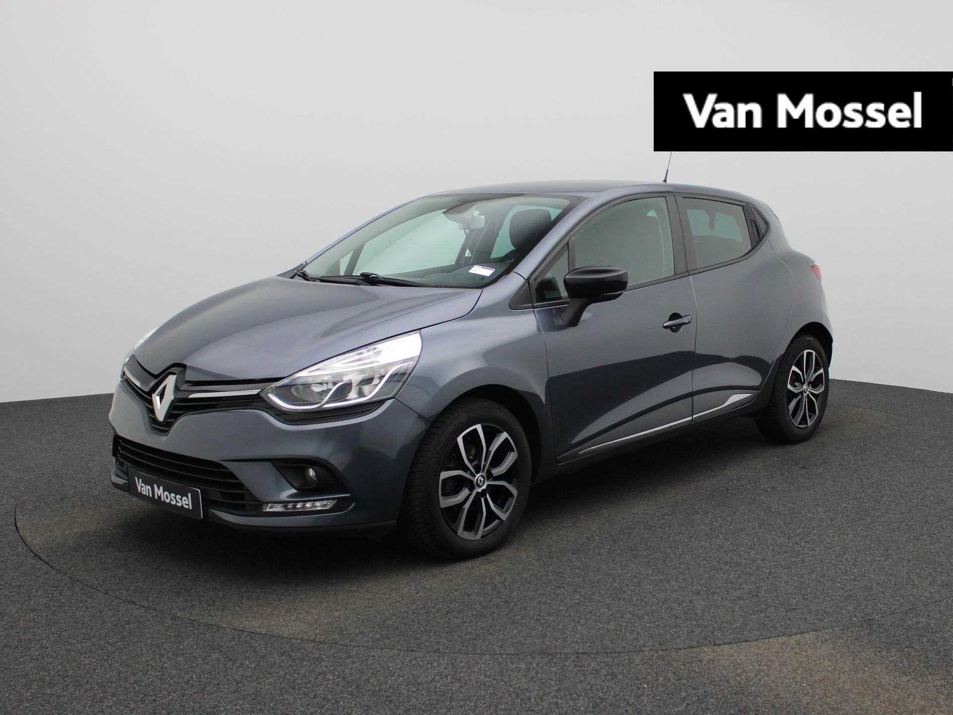 Renault-Clio-image-0