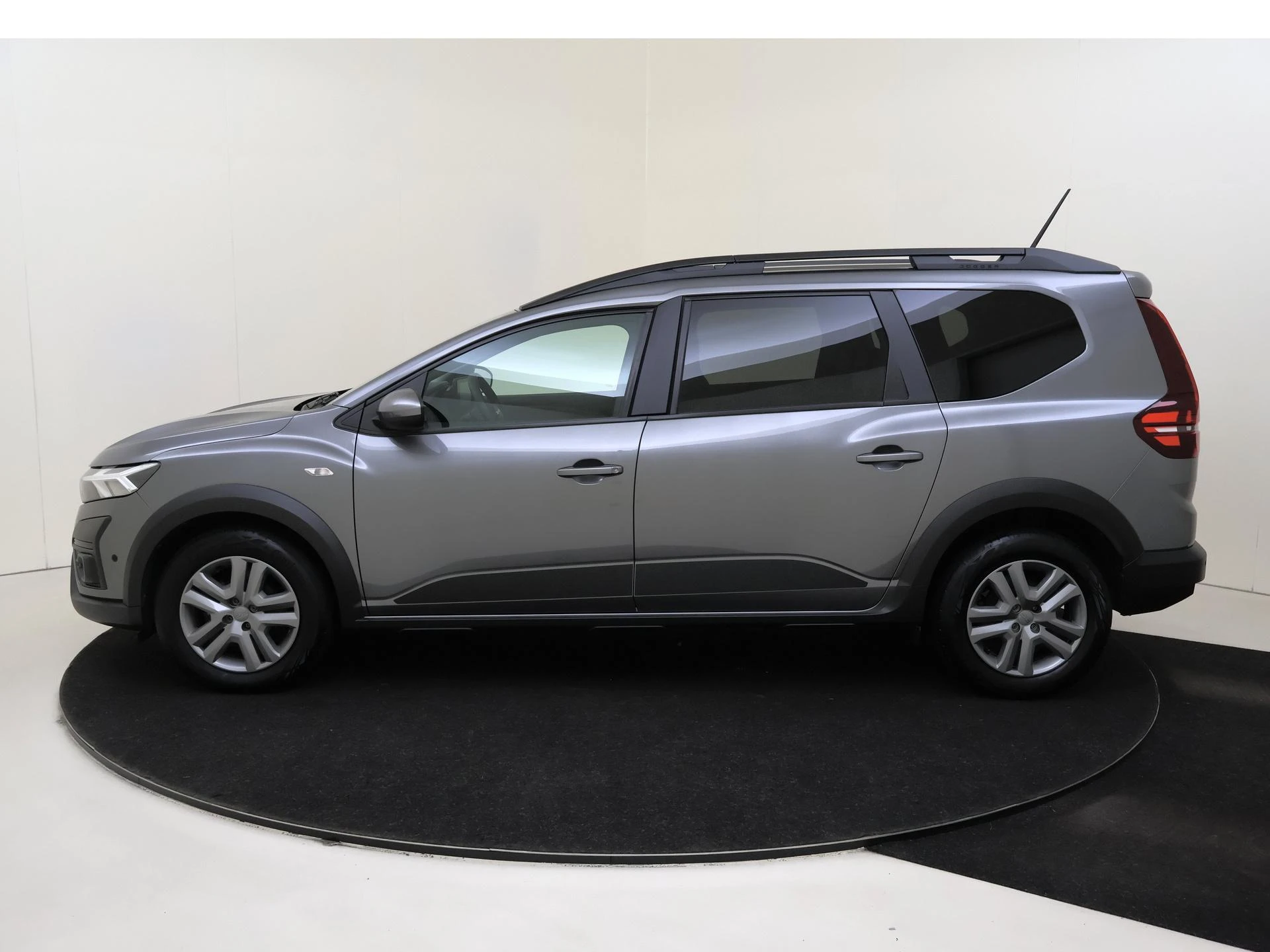 Dacia-Jogger-image-7