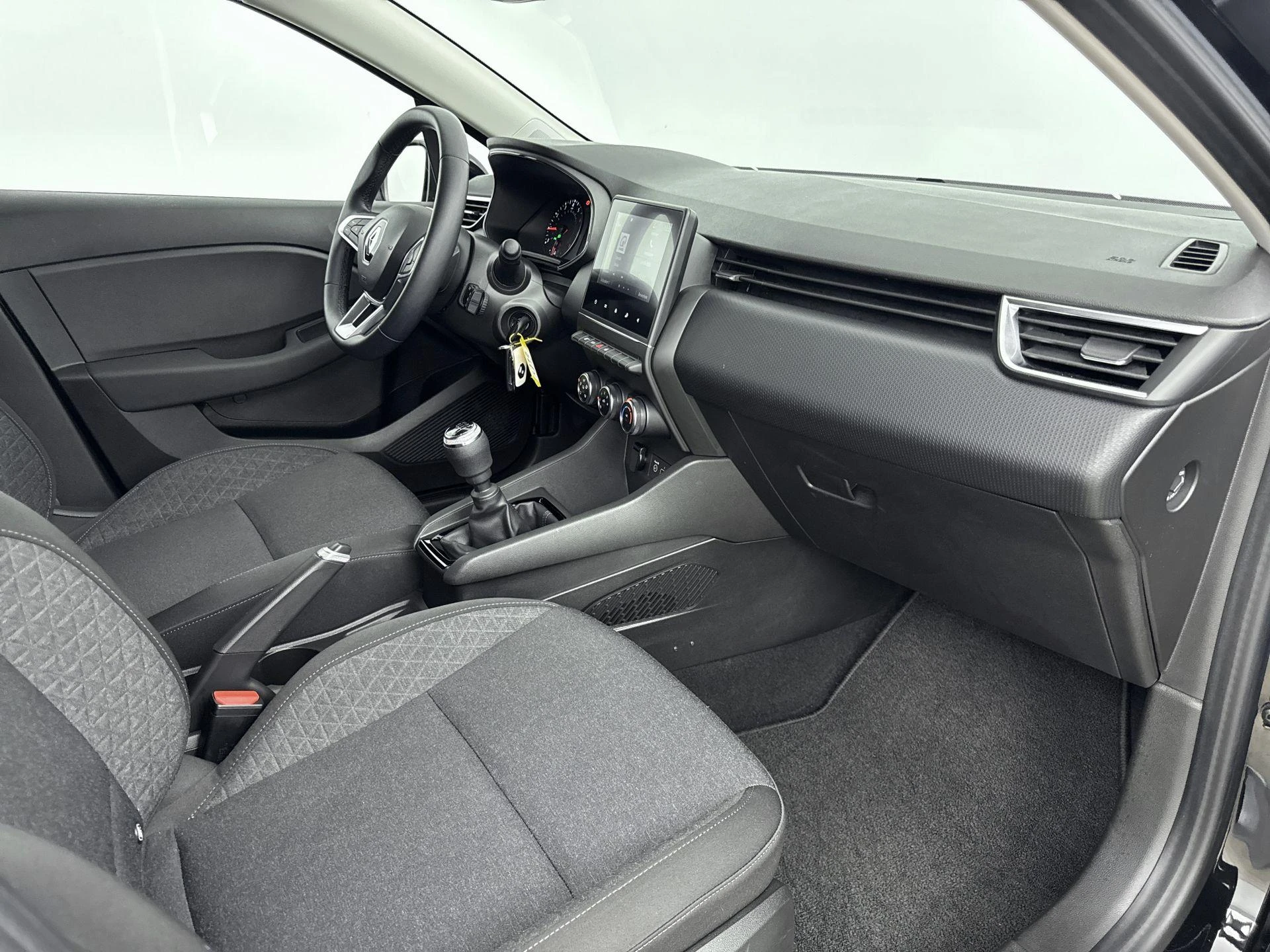 Renault-Clio-image-7