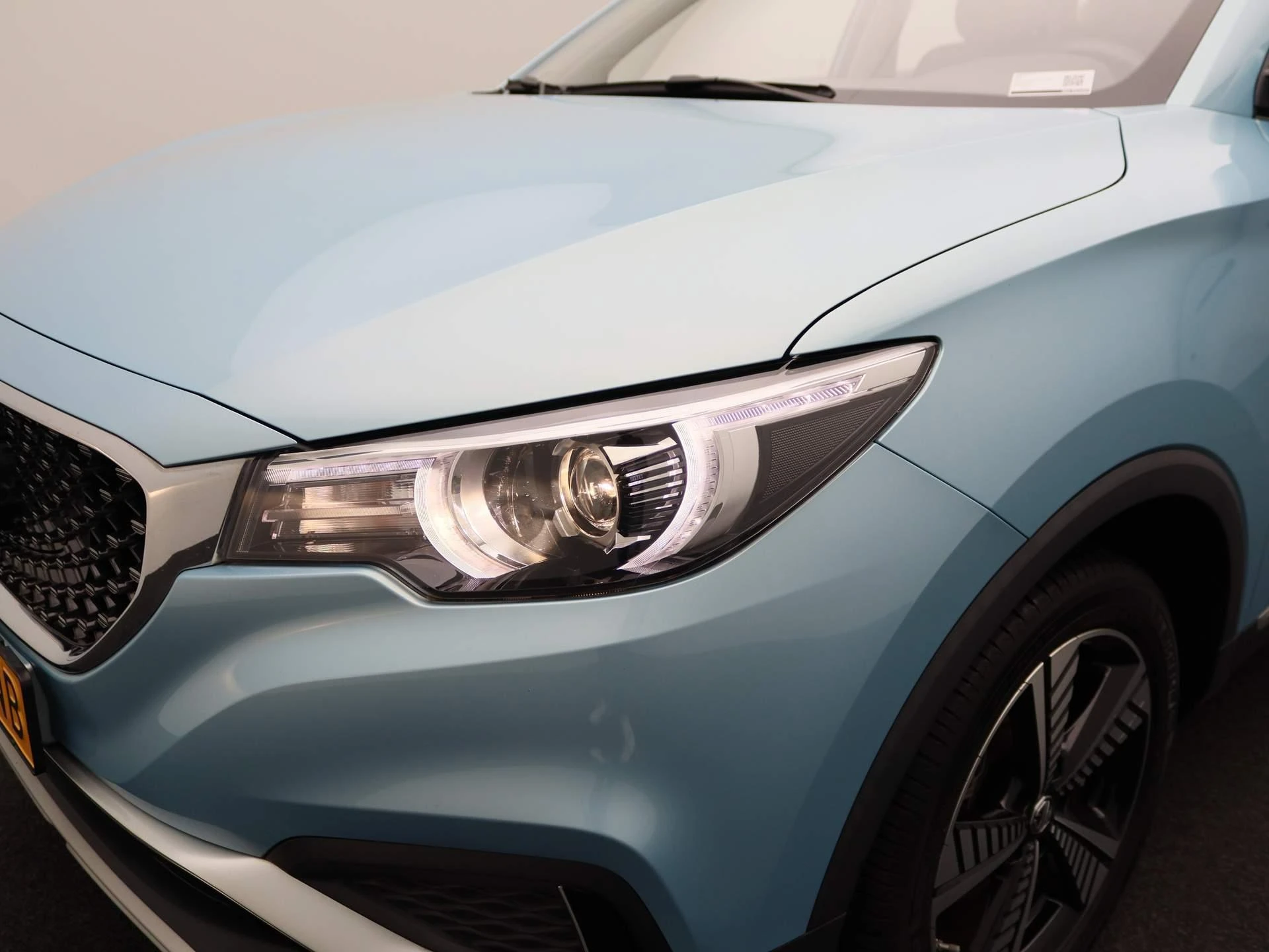 MG-ZS EV-image-7