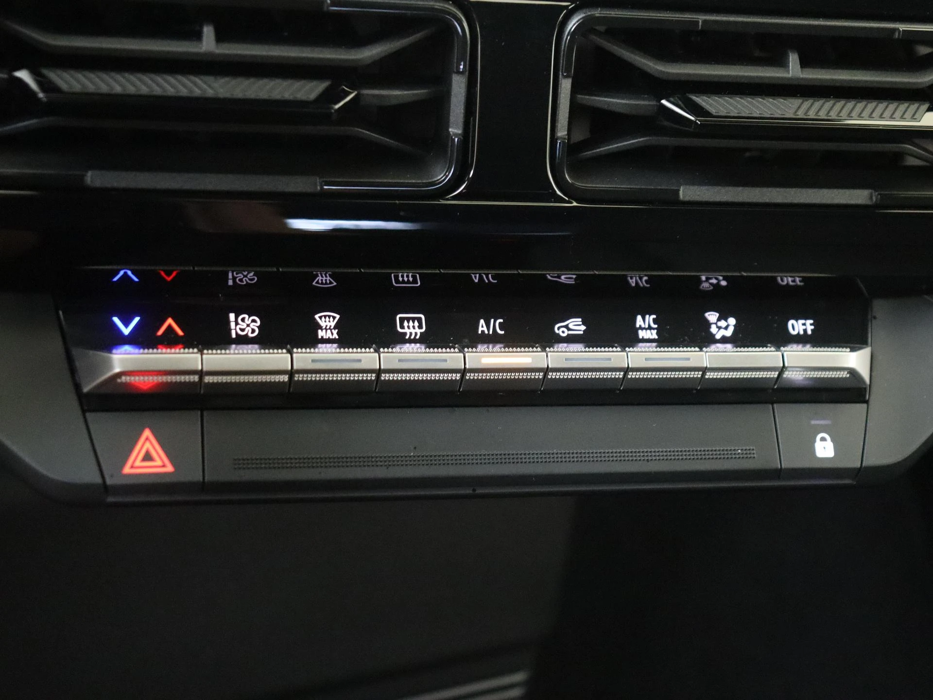 Renault-5-image-19